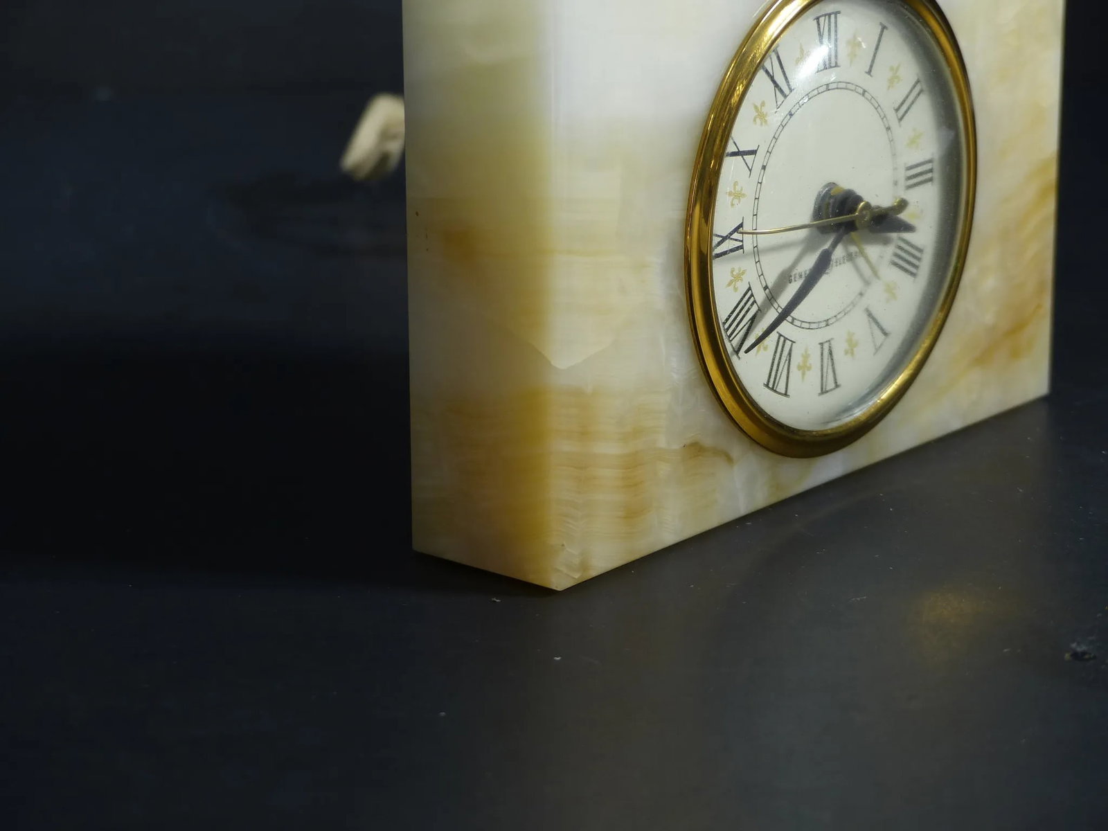 Mid Century General Electric Marble Mantel Alarm Clock - 9