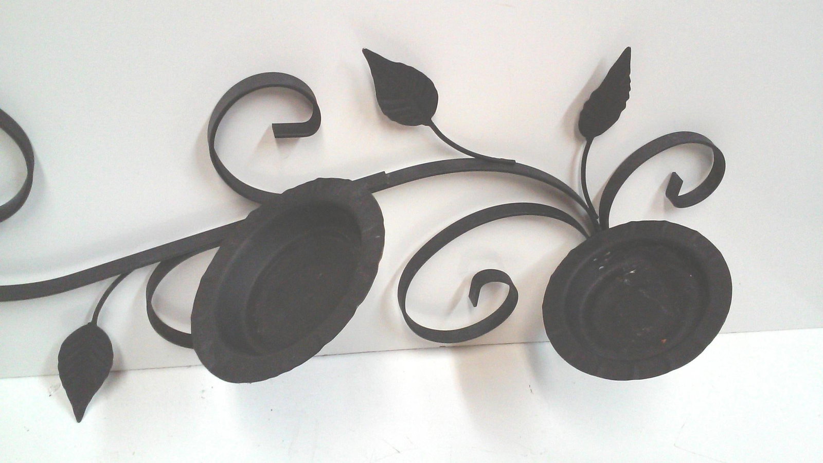 Salterini-Style Iron Wall Planter - 4