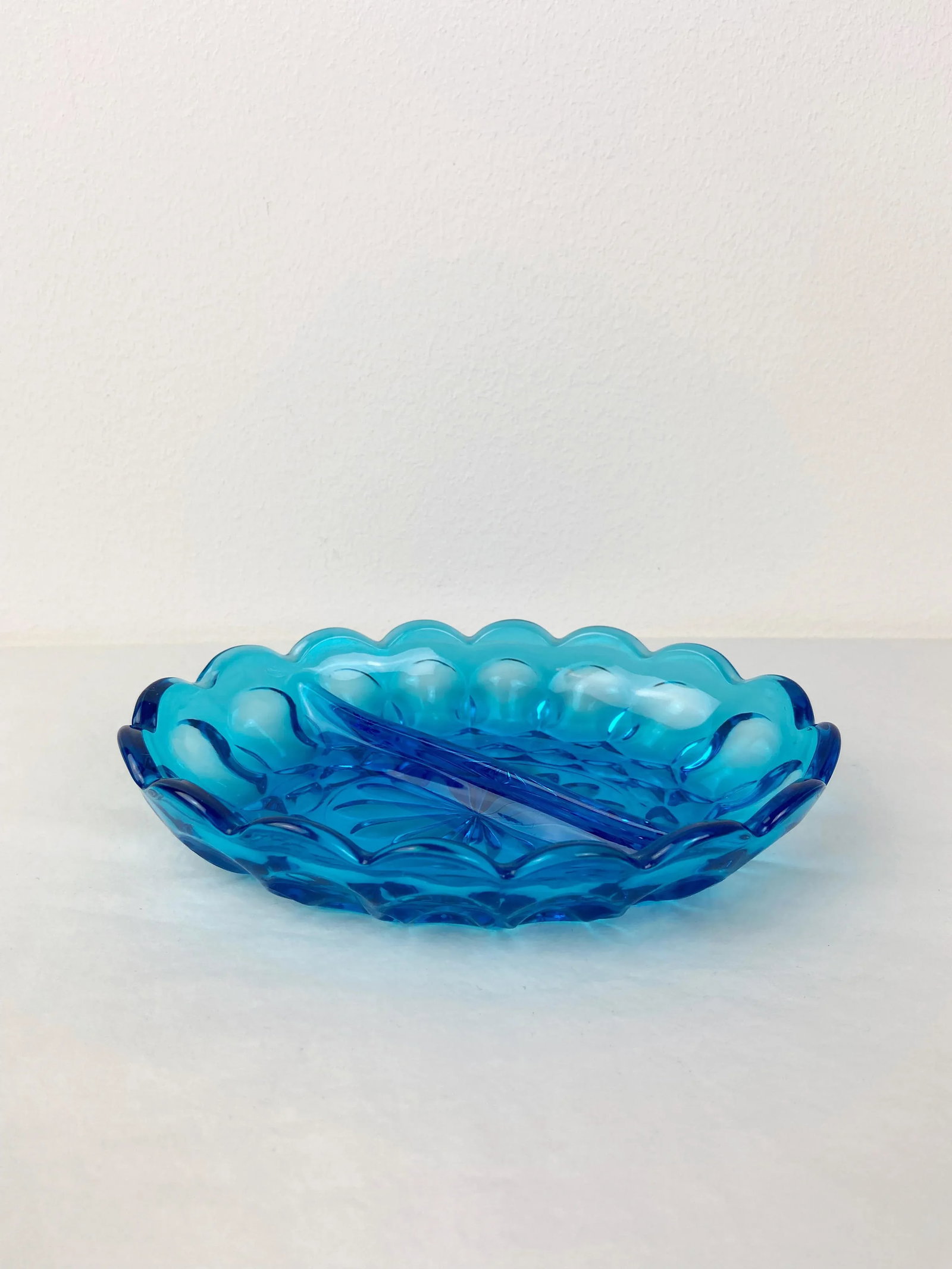 Vintage Turquoise Blue Indiana Glass Oval Divided Dish - 10