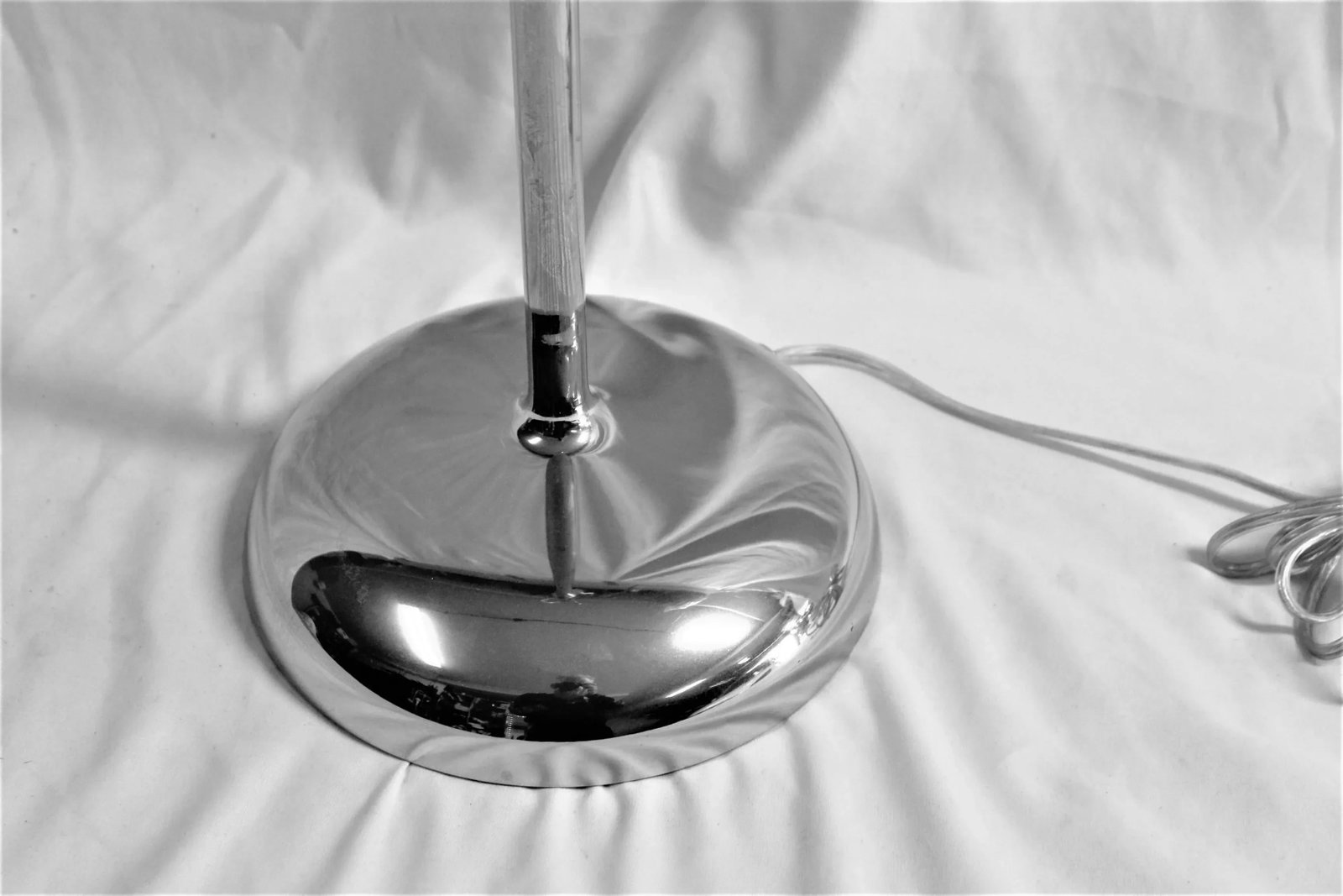 1990s Mid-Century Modern Style Nickel Table Lamp - 2