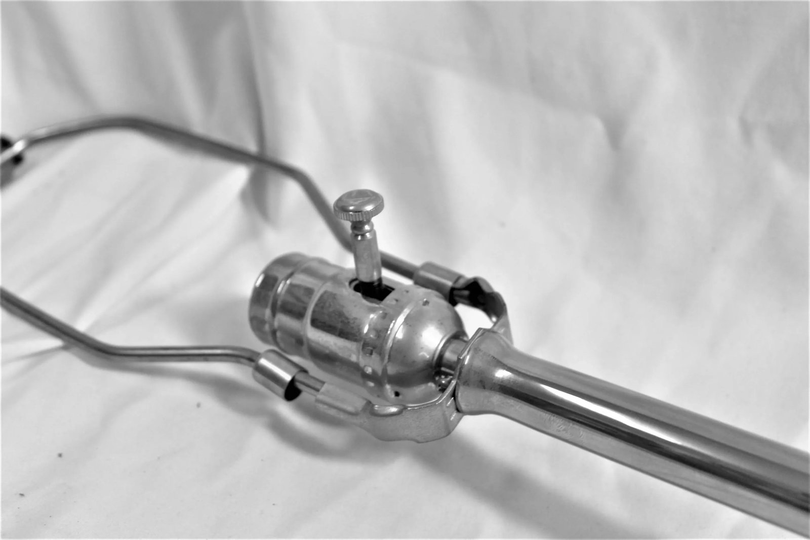 1990s Mid-Century Modern Style Nickel Table Lamp - 5