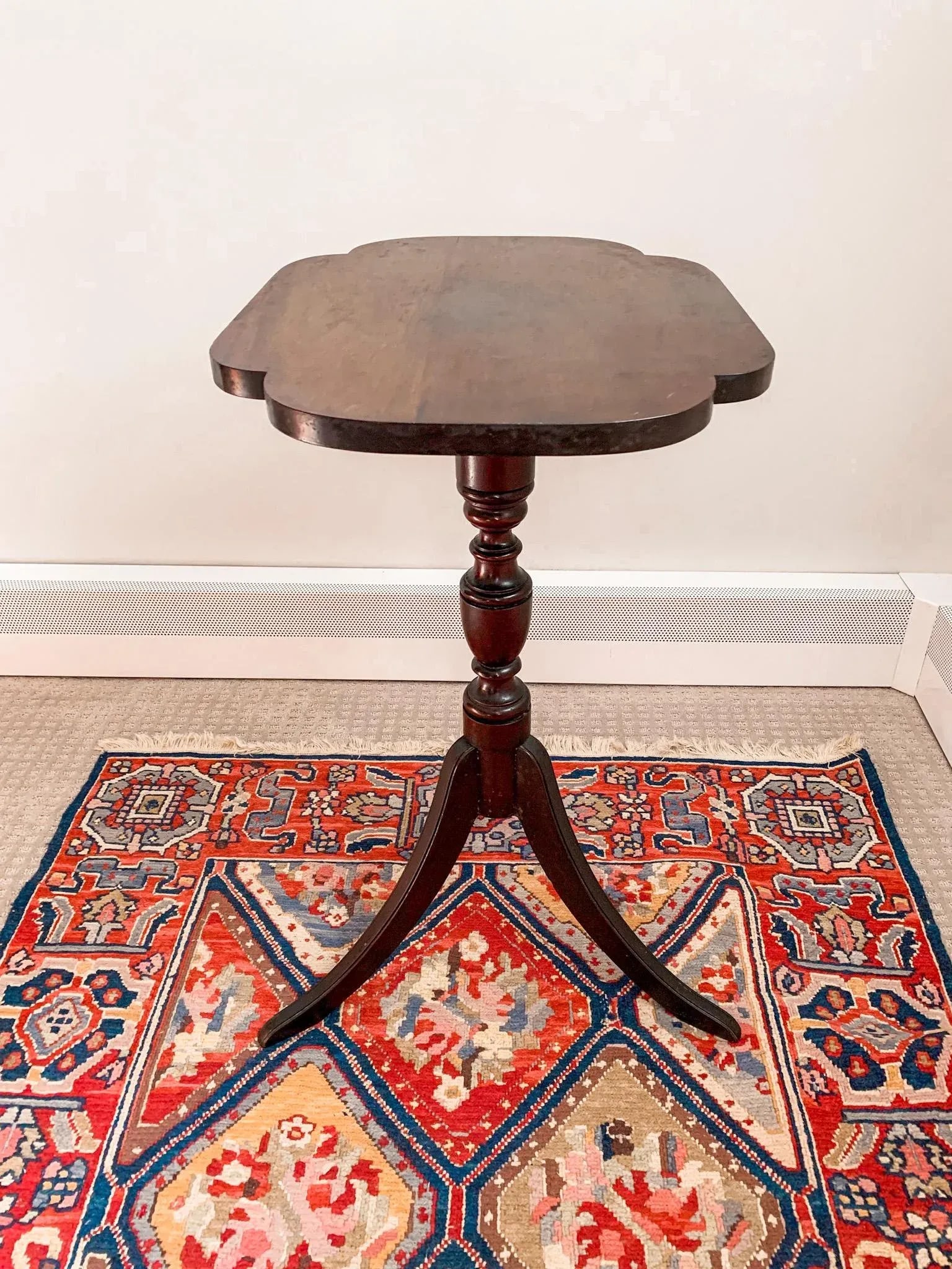 Antique Early 1800s British Neoclassical Mahogany Tilt-Top Stand - 10