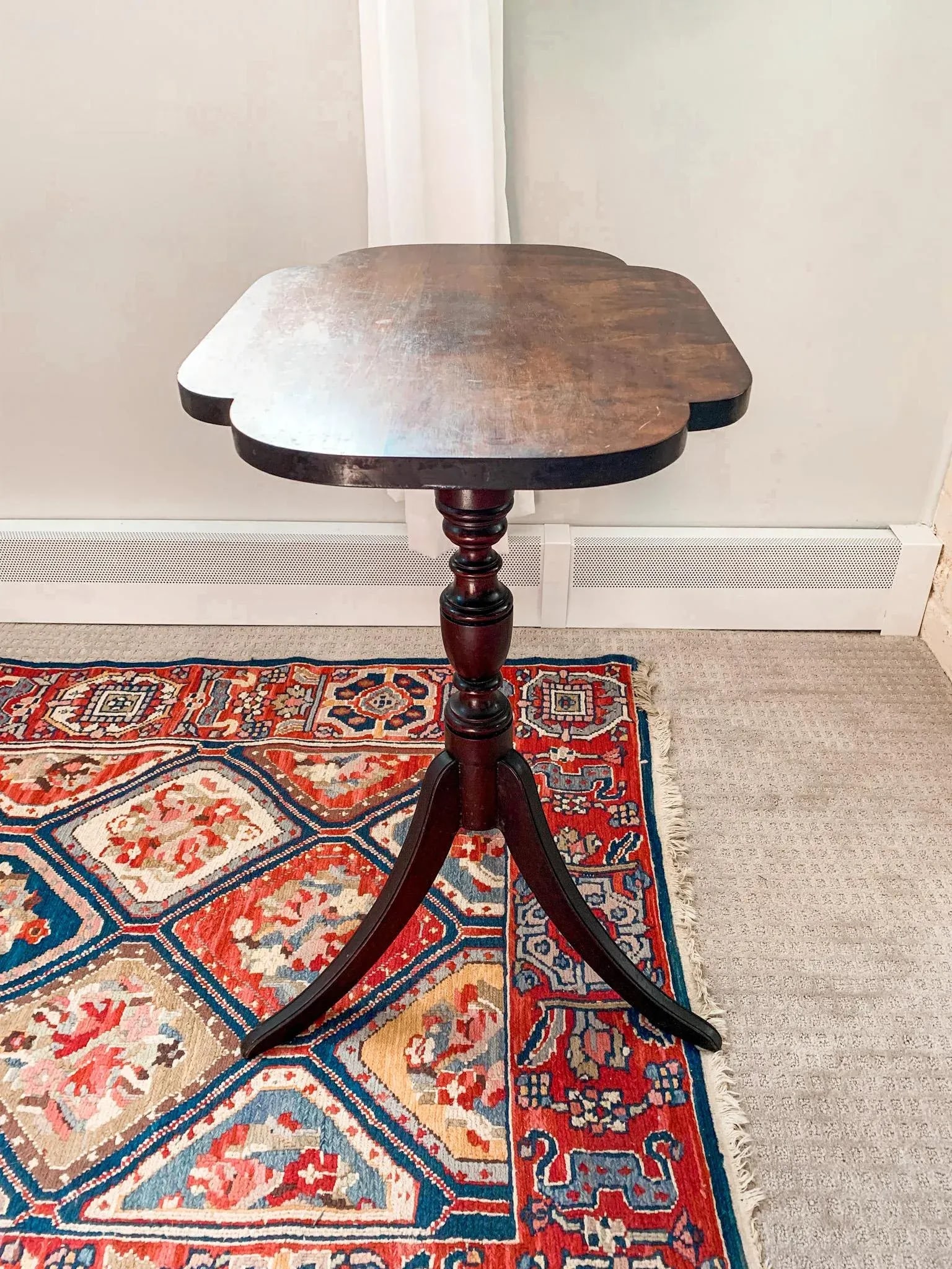 Antique Early 1800s British Neoclassical Mahogany Tilt-Top Stand - 2