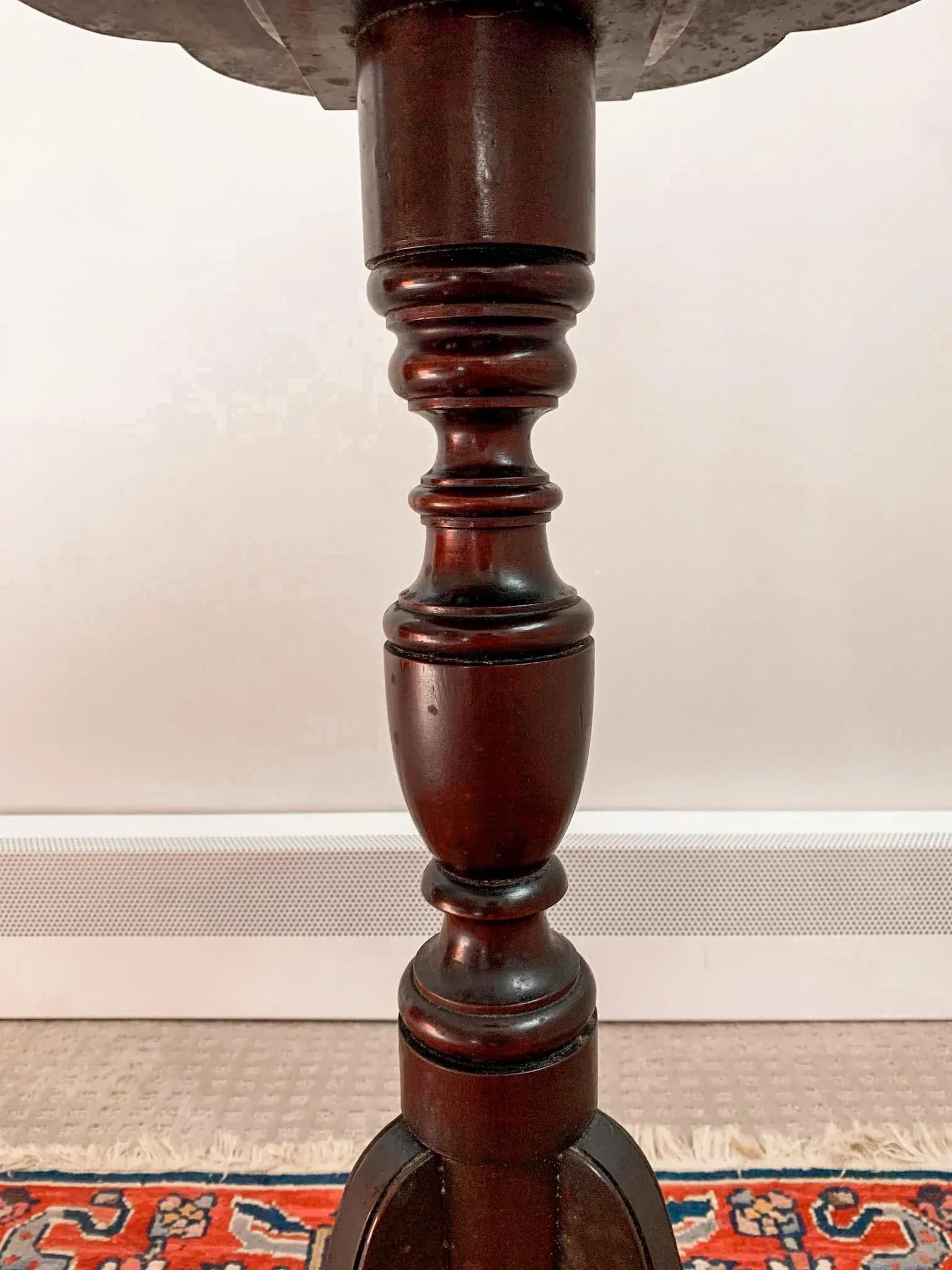 Antique Early 1800s British Neoclassical Mahogany Tilt-Top Stand - 5