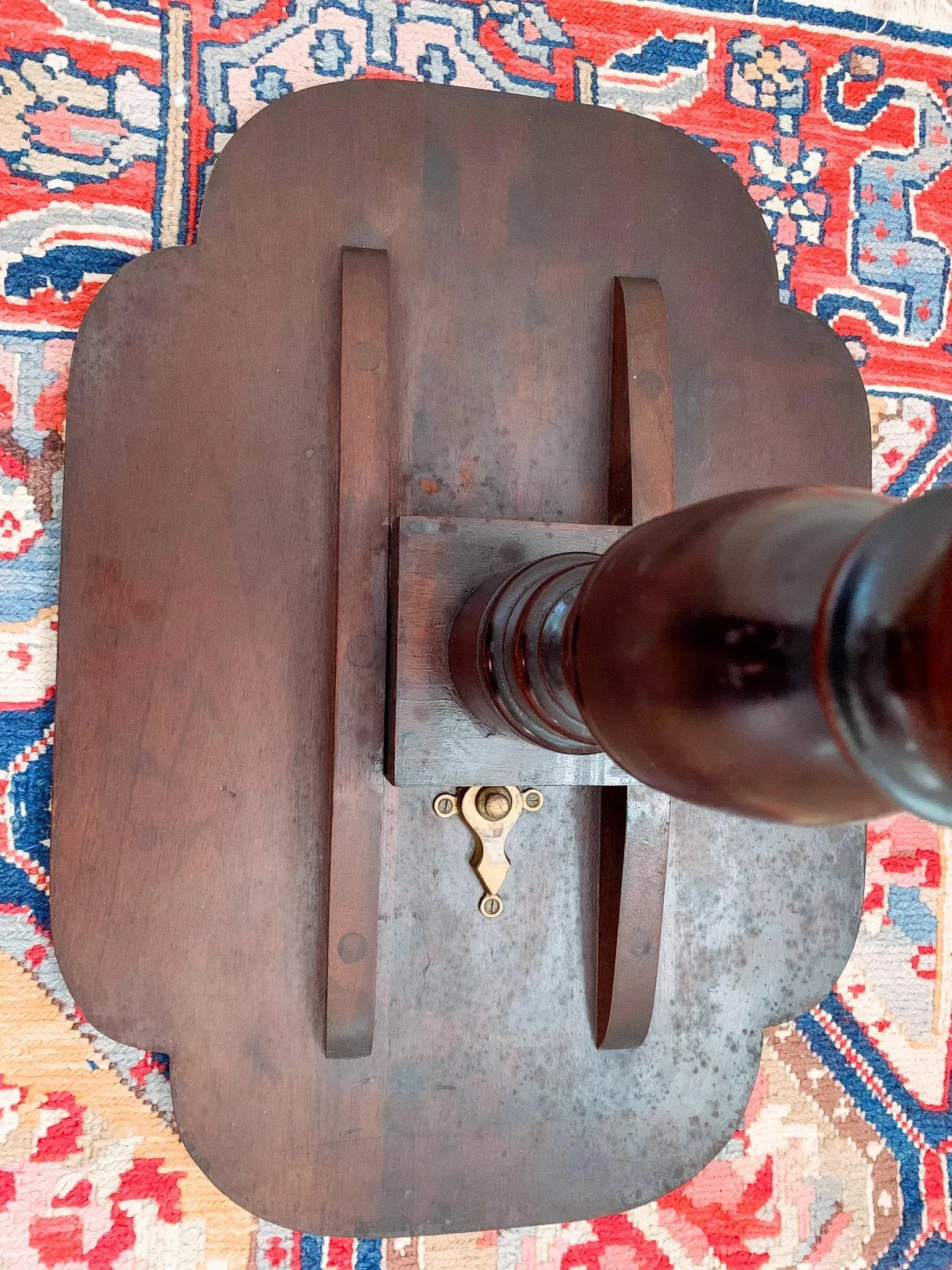 Antique Early 1800s British Neoclassical Mahogany Tilt-Top Stand - 7