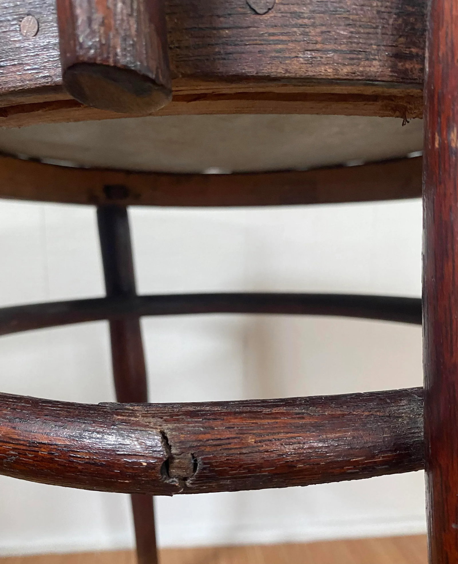 Early 20th Century Antique Jacob and Josef Kohn Bentwood Chair - 9