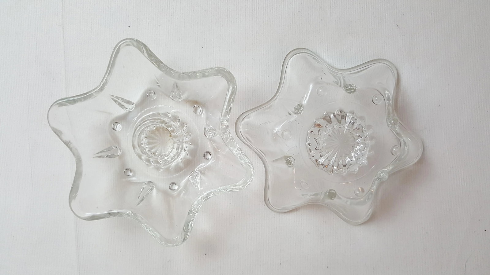 Mid-Century Anchor Hocking Star Shaped Glass Taper Candle Holders - 4