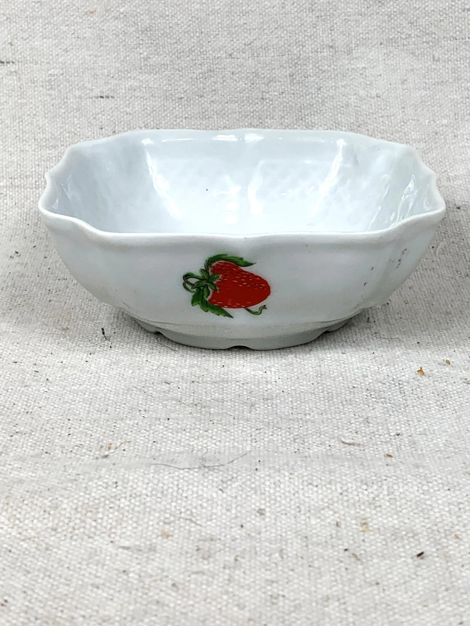 Vintage French Strawberry Bowl - 2