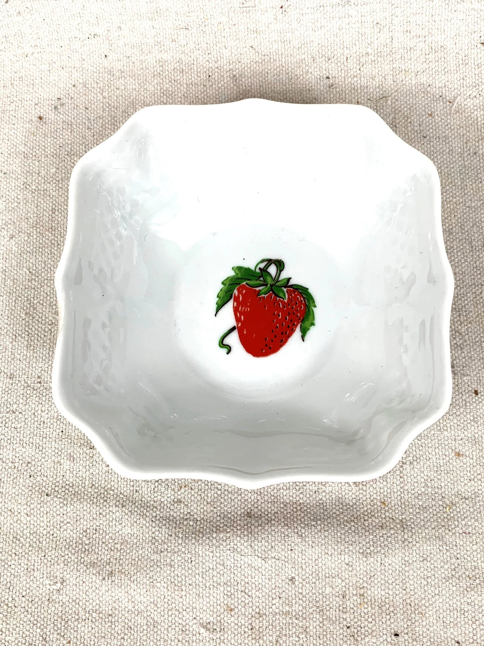 Vintage French Strawberry Bowl - 4