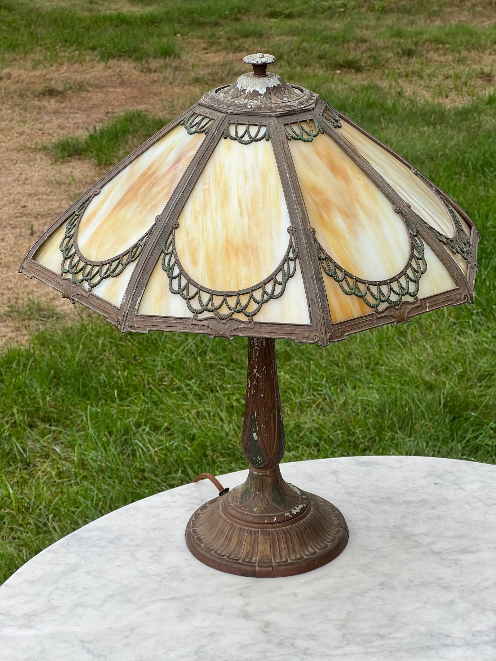 1920s Art Nouveau Caramel Slag Glass Lamp - 2