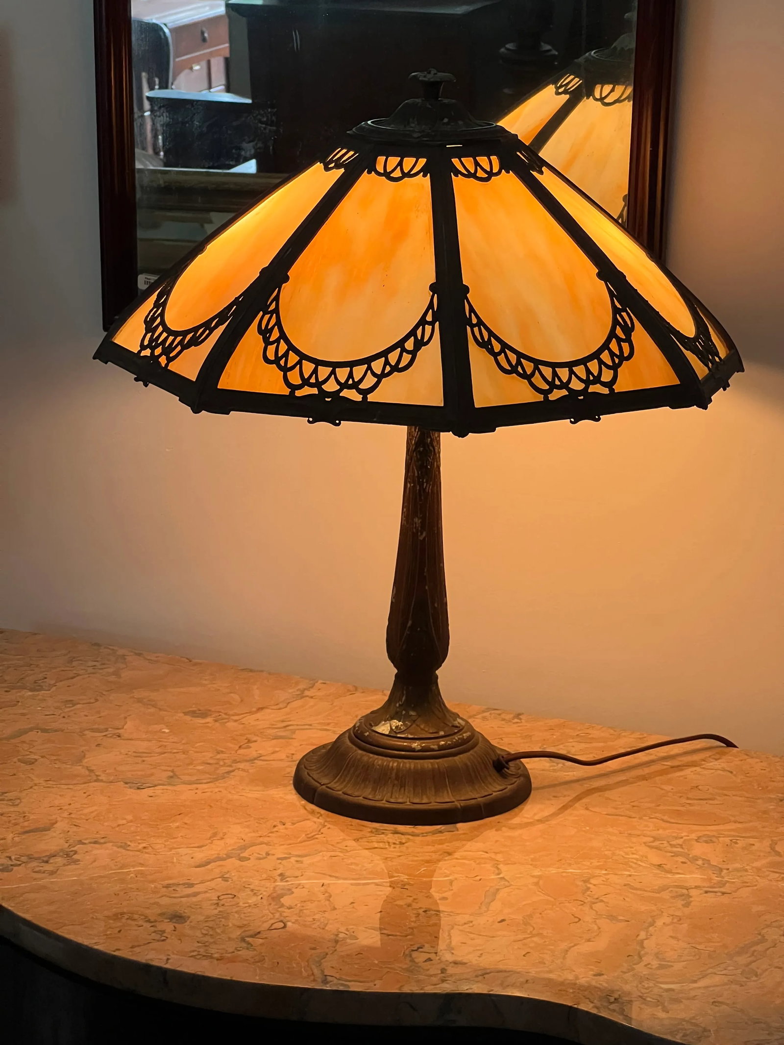 1920s Art Nouveau Caramel Slag Glass Lamp - 7