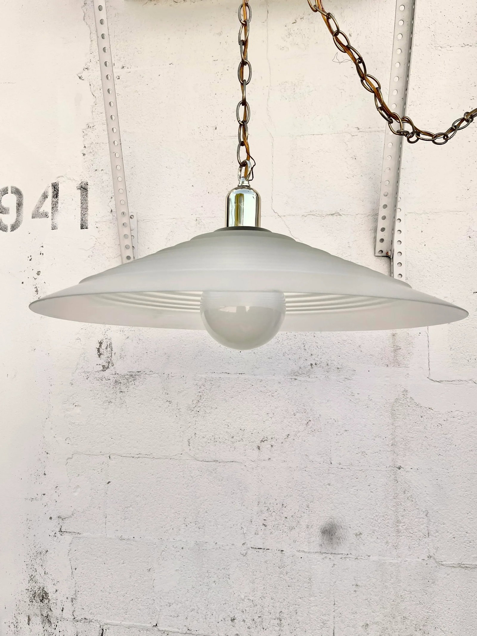 Large Vintage Mid Century Modern Ribbed Glass Ceiling Pendant. - 13
