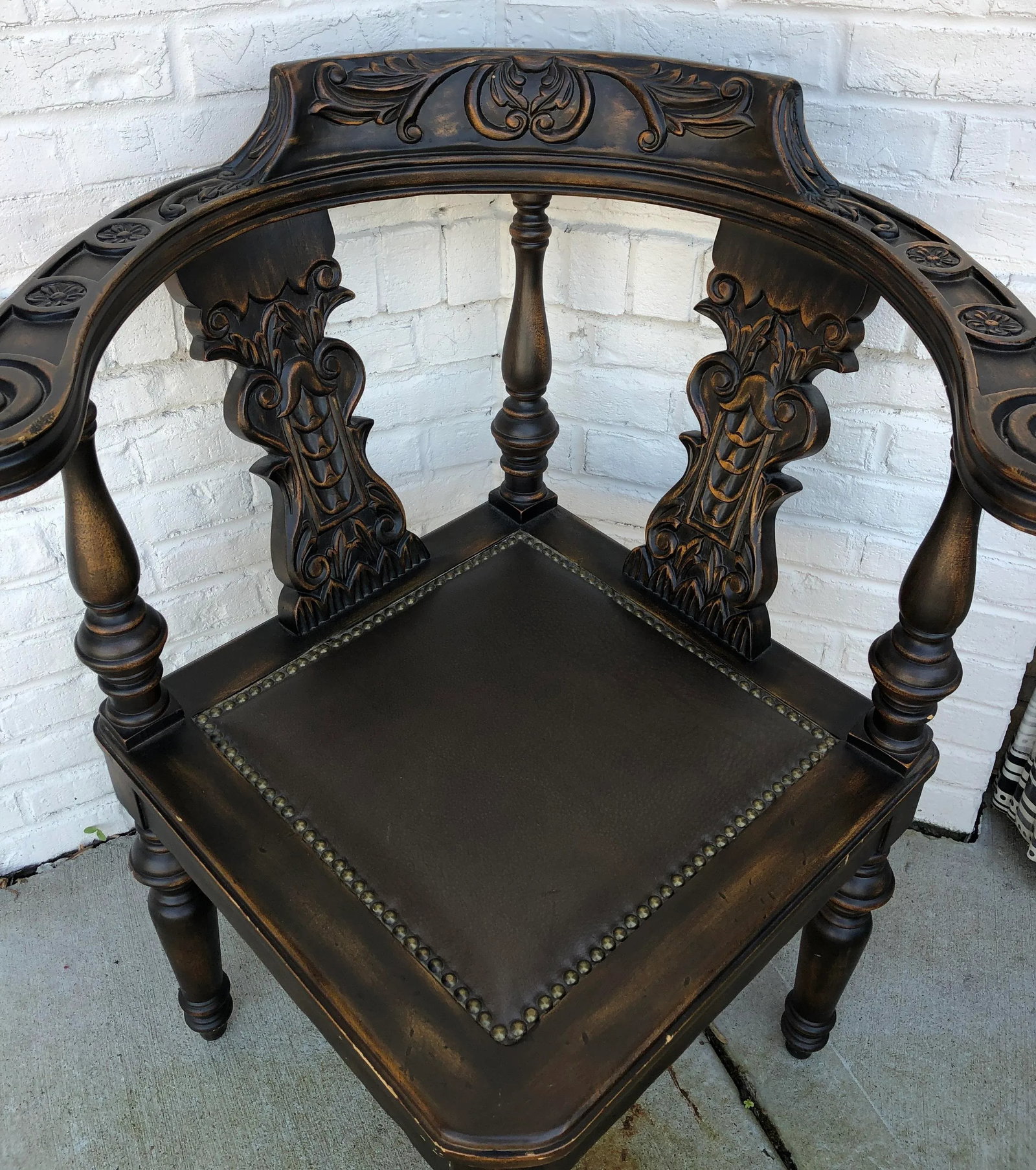 Sarreid Ltd. Corner Chair - 2