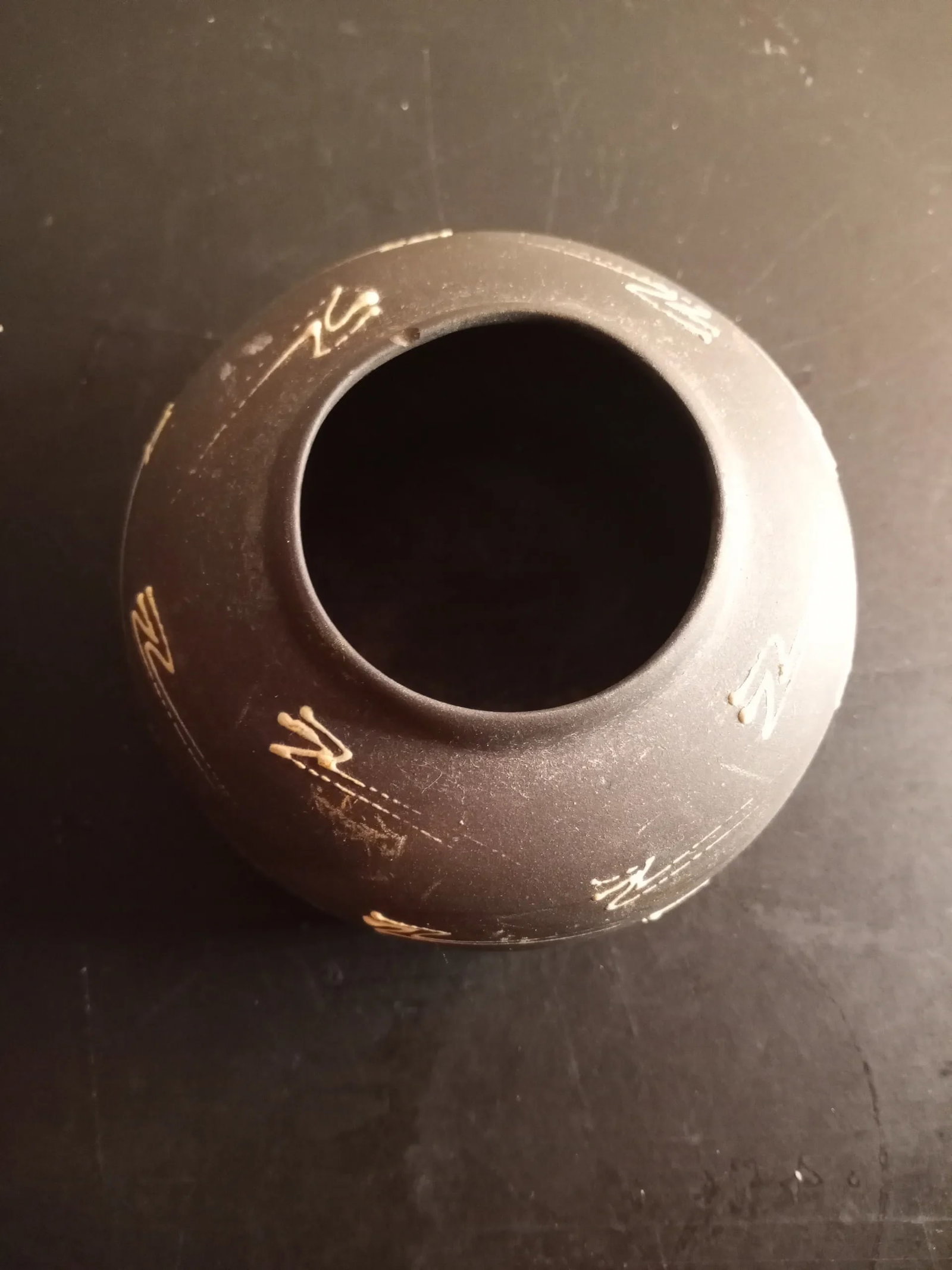 Vintage Signed Black Southwest Pattern Pottery Squat Bud Vase - 5