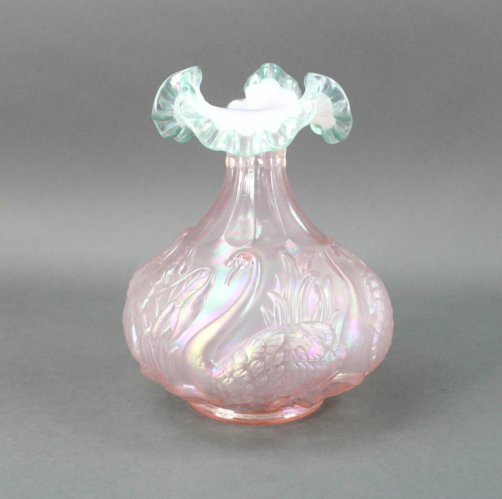 Mid 20th Century George Fenton Signed Opalescent Iridescent Pink & Green Ruffled Crest Swan Vase - 8