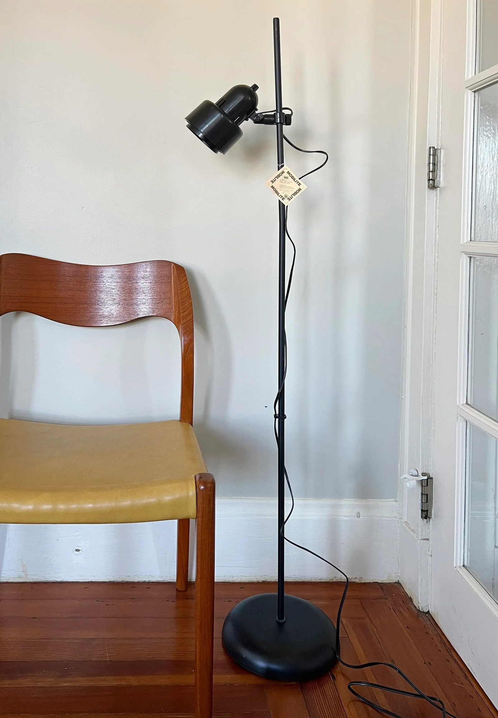 Mobilite 580 Adjustable Floor Lamp, 1970s, With Original Tags - 2