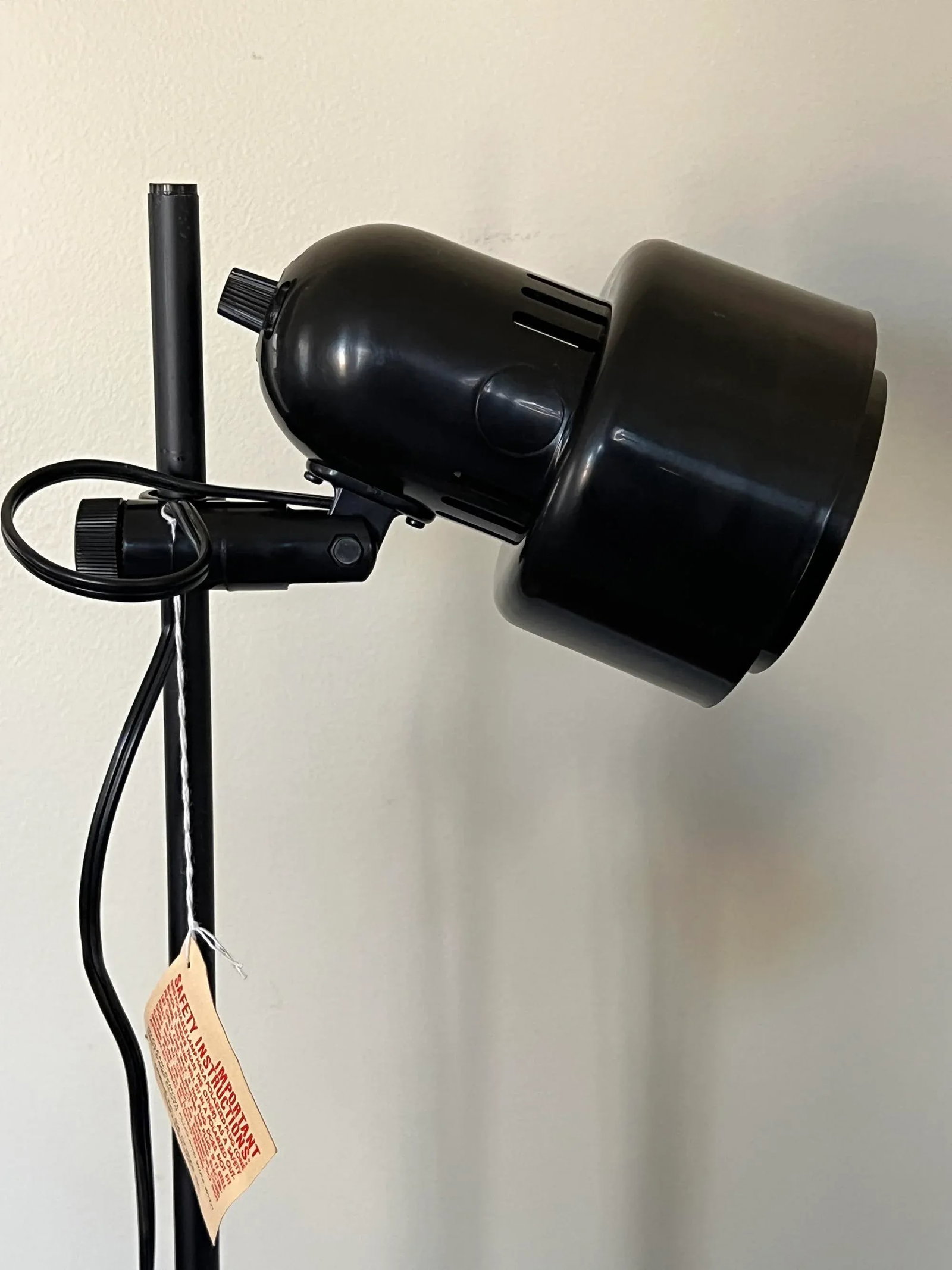Mobilite 580 Adjustable Floor Lamp, 1970s, With Original Tags - 6