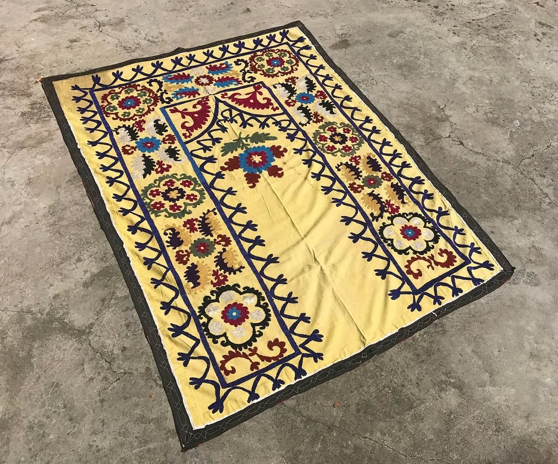 Handmade Yellow Suzani Textile - 3