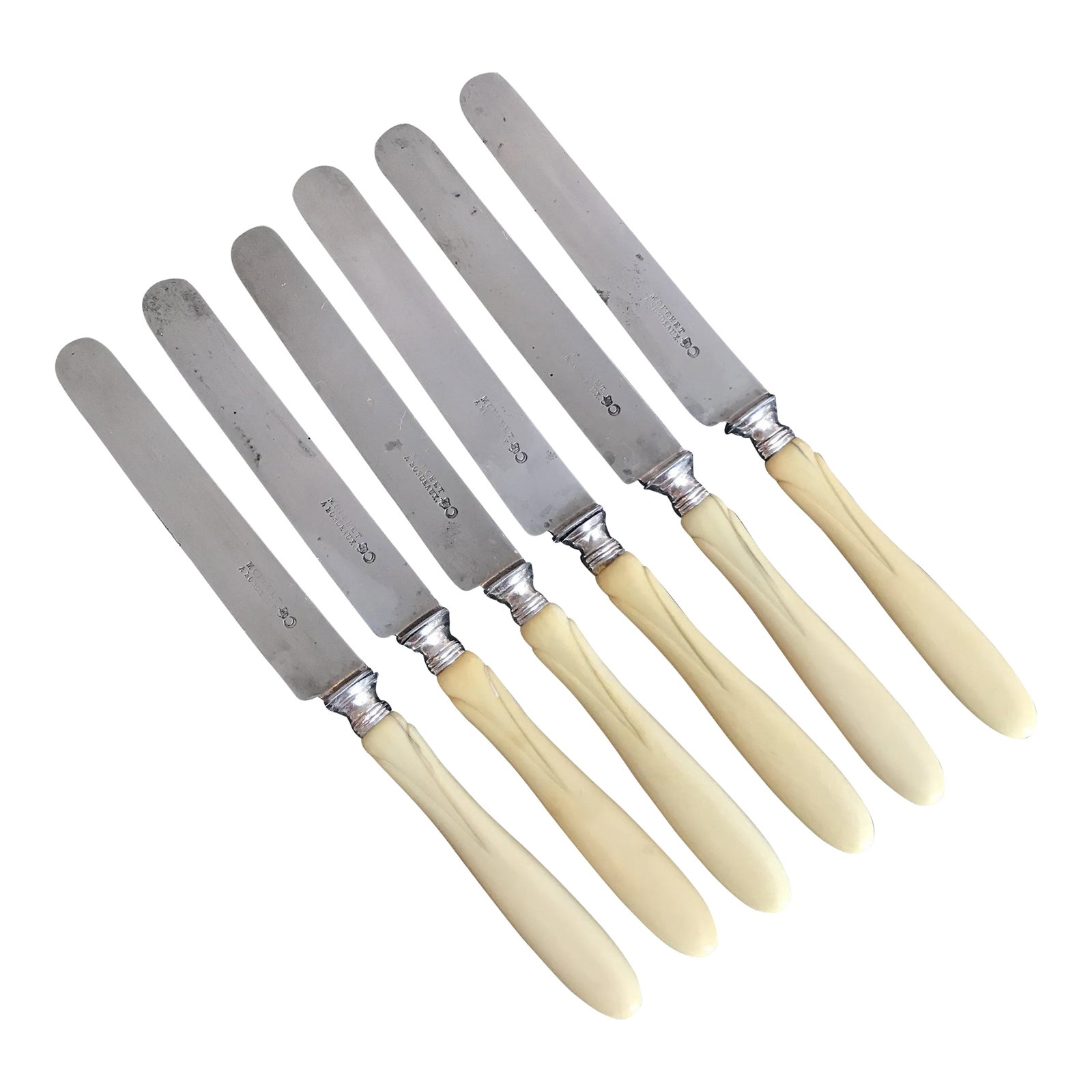 Antique French Bordeaux 6-Piece Knife Set in Box: Beautiful six-piece knife set (bone?) from Bordeaux, France. Gorgeous! DETAILS Country: France Condition: Very Good Year: 1900? Dimensions: H 3.5" x W 9" x D 3.25" Condition: Alterations: Original