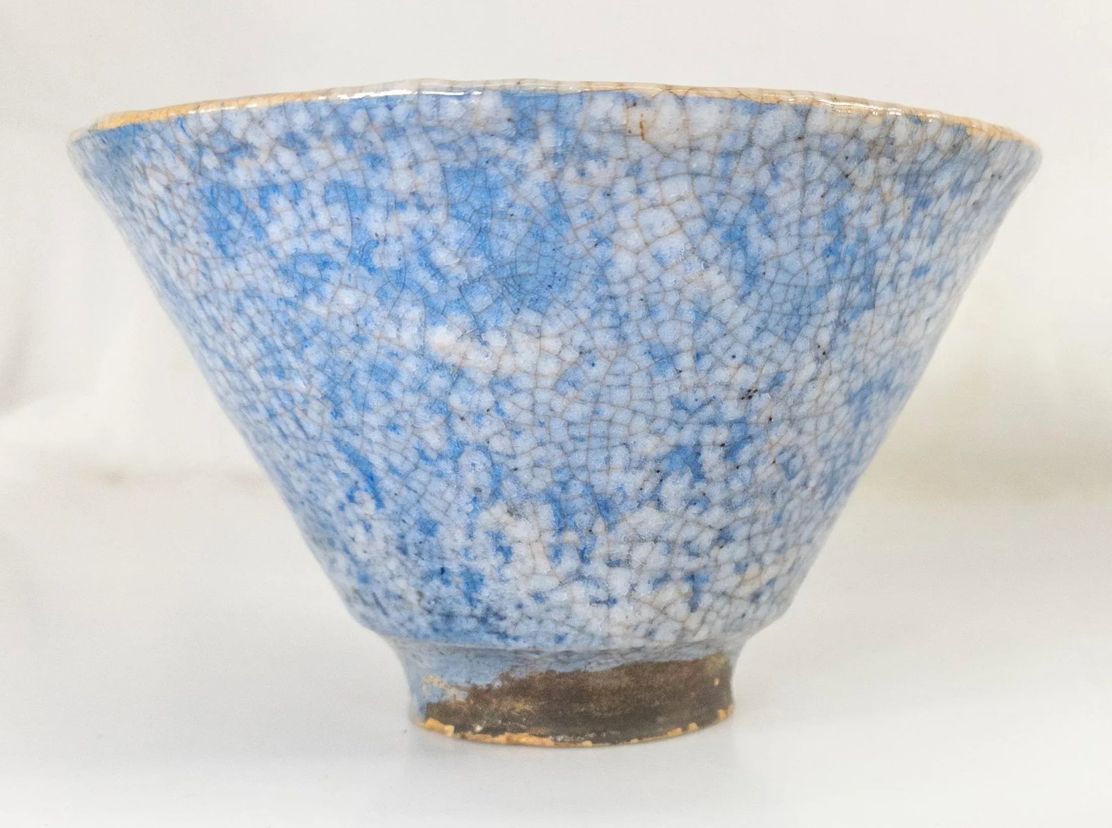 Mid-Century Modern Art Pottery Blue Crackle Bowl, Signed - 3