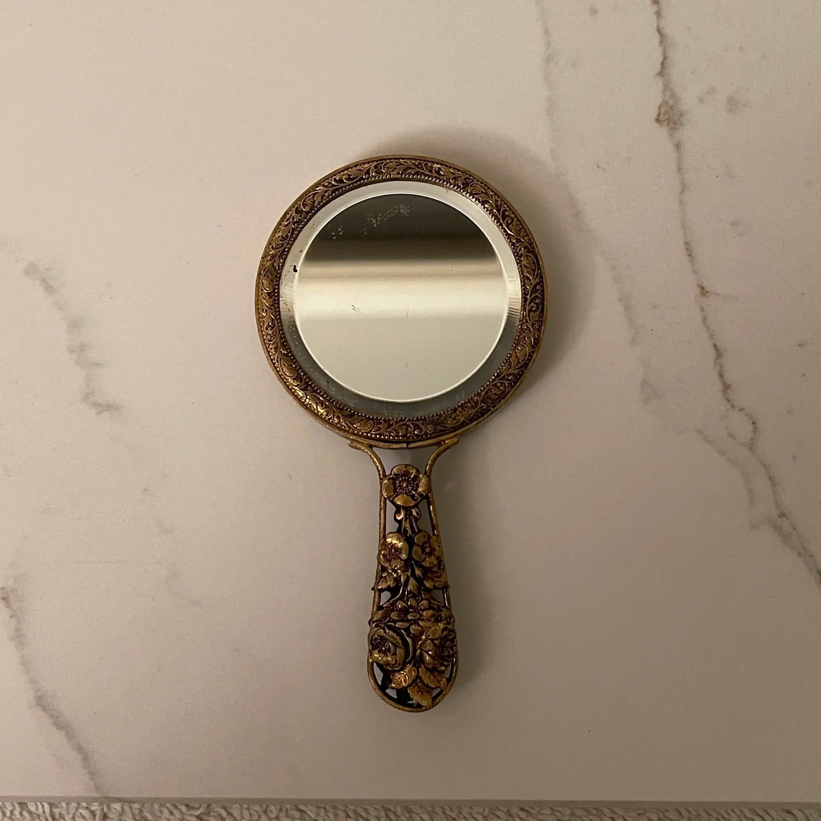 1920s English Victorian Hand Carved Small Mirror - 10