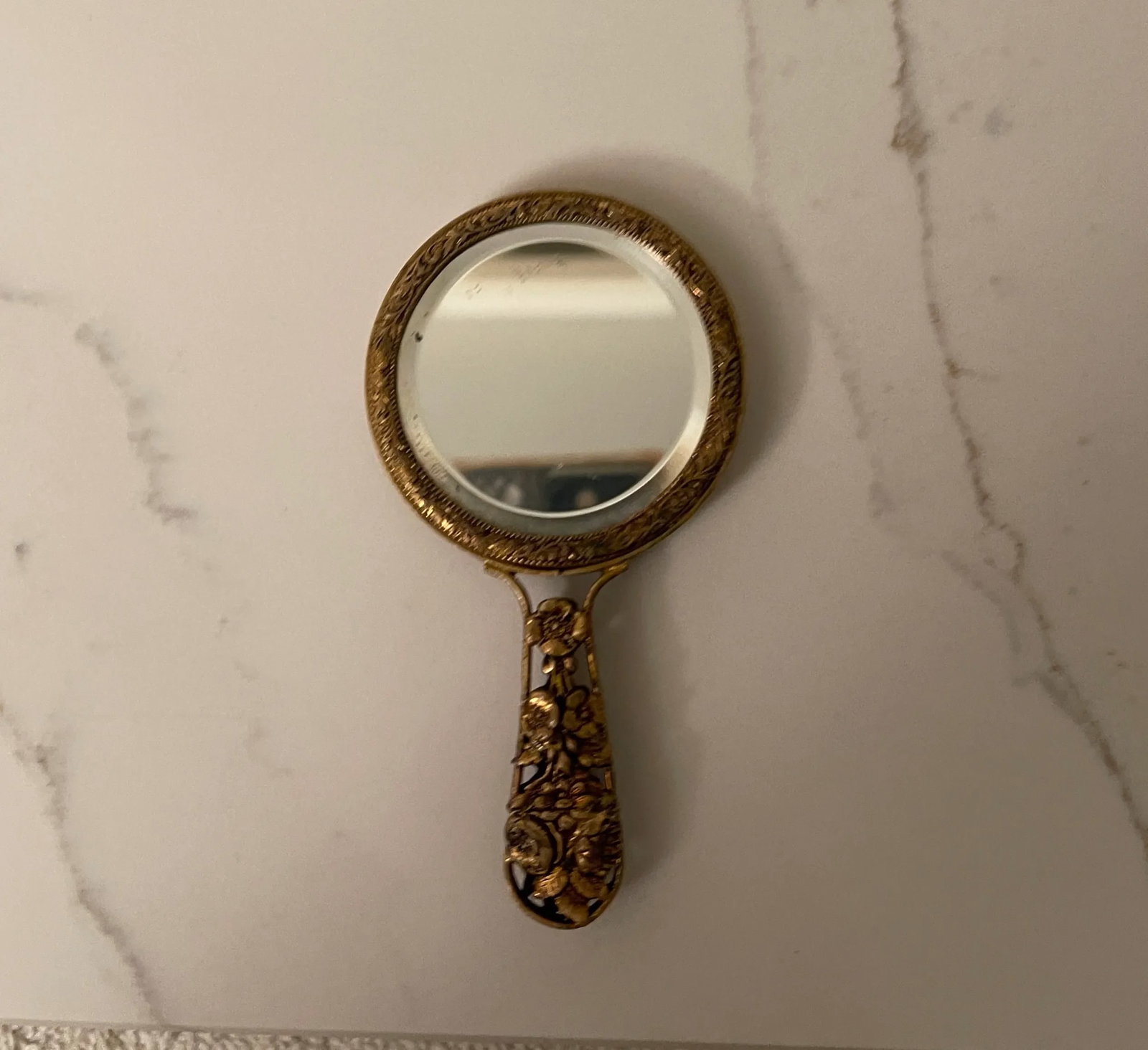 1920s English Victorian Hand Carved Small Mirror - 2