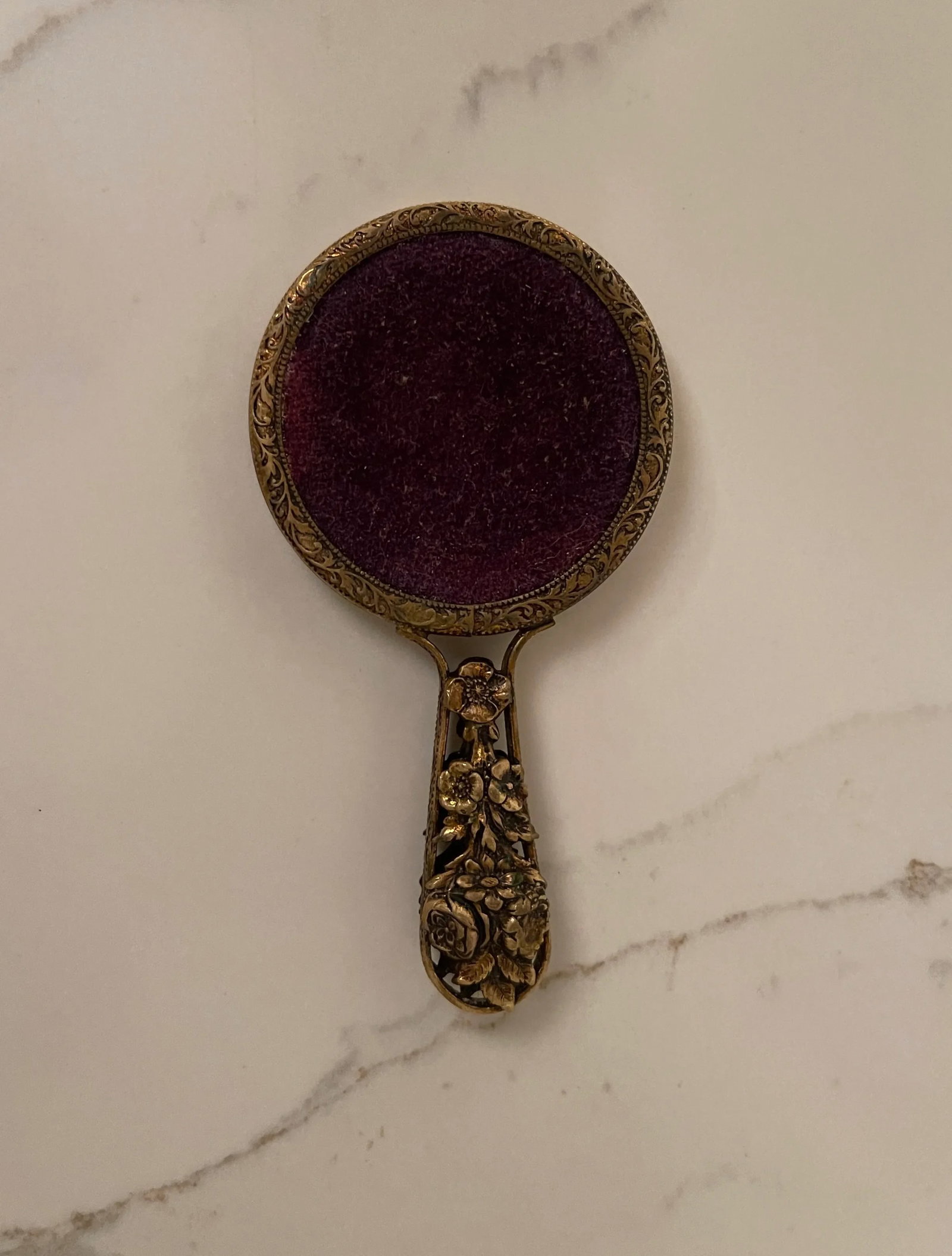 1920s English Victorian Hand Carved Small Mirror - 9