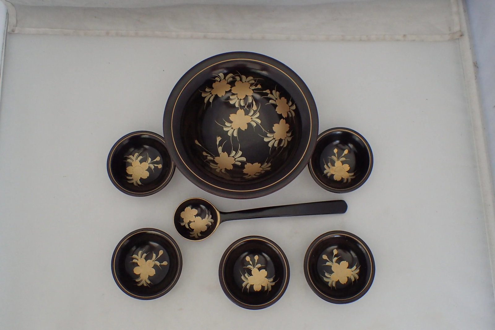 Asian Laquered Condiment Bowls - Set of 7 - 2