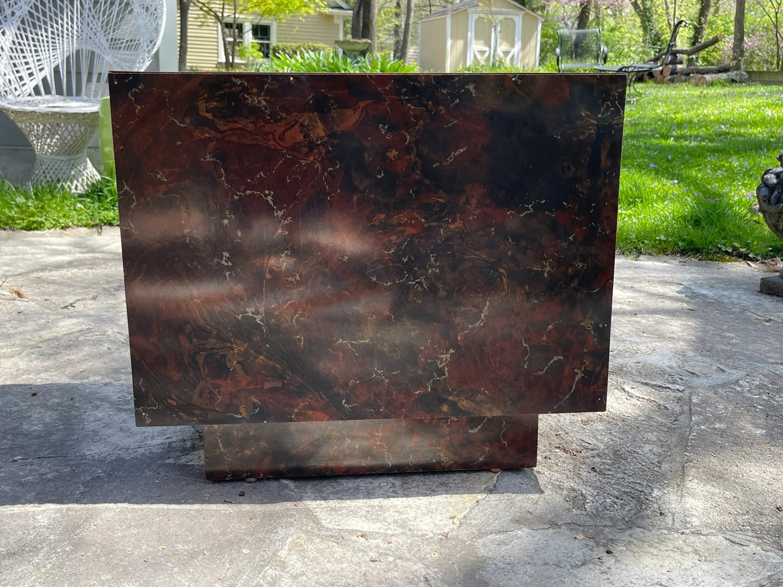 1970s Faux Burlwood Laminate Plinth Side Table in the Manner of Milo Baughman - 4