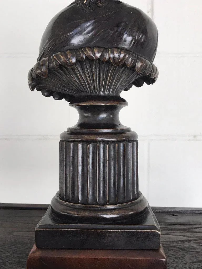 Early 20th Century Grand Tour Style Bronze Bust of Clytie - 9