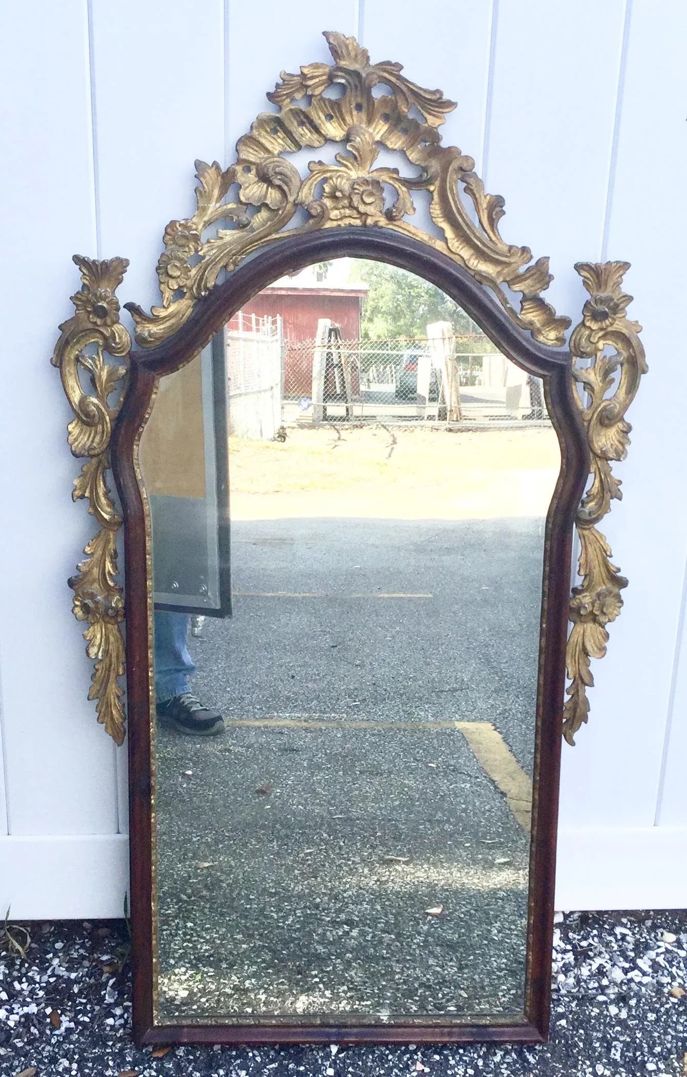 Italian Baroque Stye Giltwood and Ebonized Mirror - 2