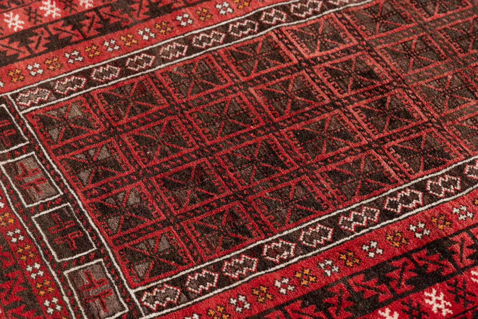 Vintage Persian Rug, 3'0" X 4'8" - 5