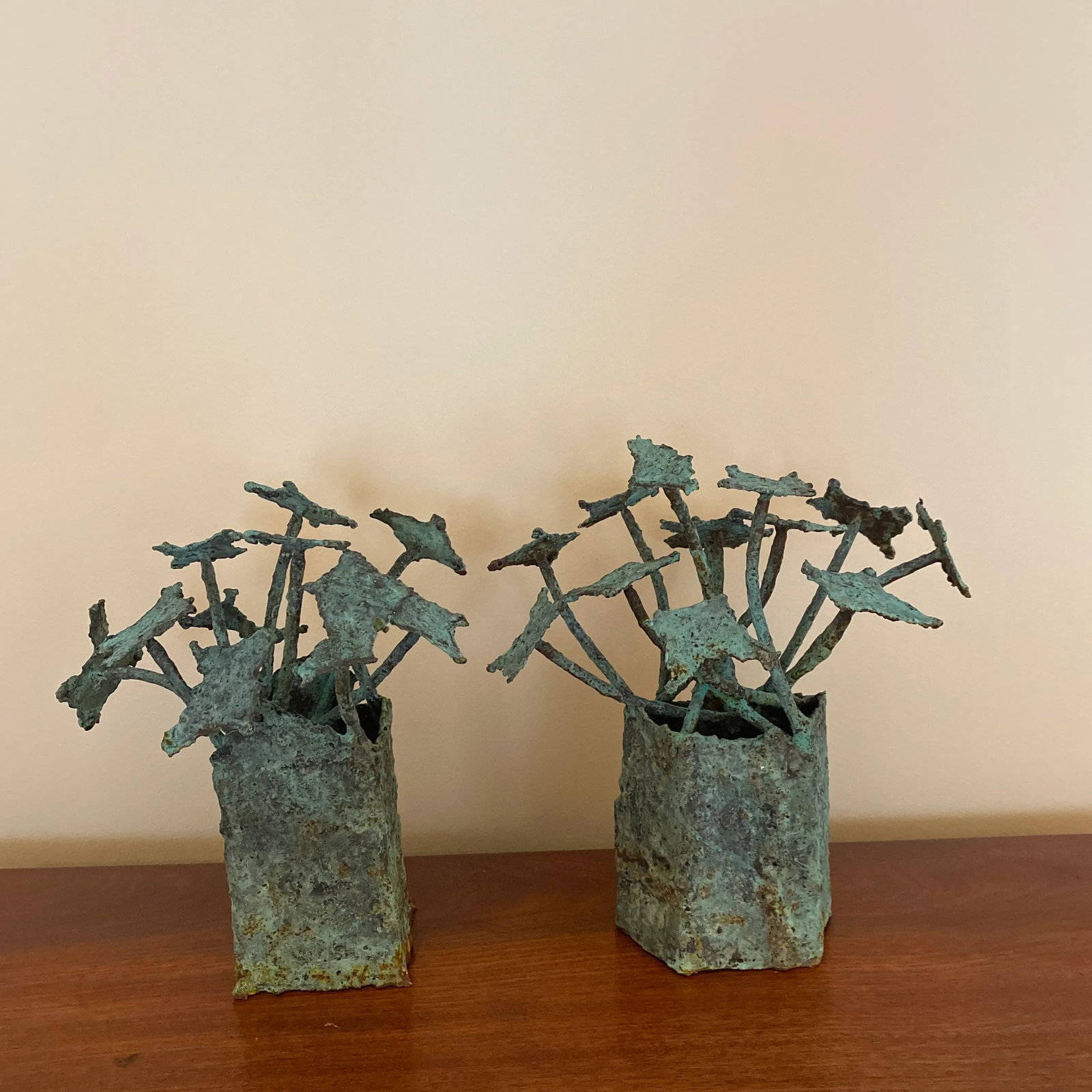 Pair of Early 21st Century Bronze Artist Made Brutalist Style Flower Sculpture - 4
