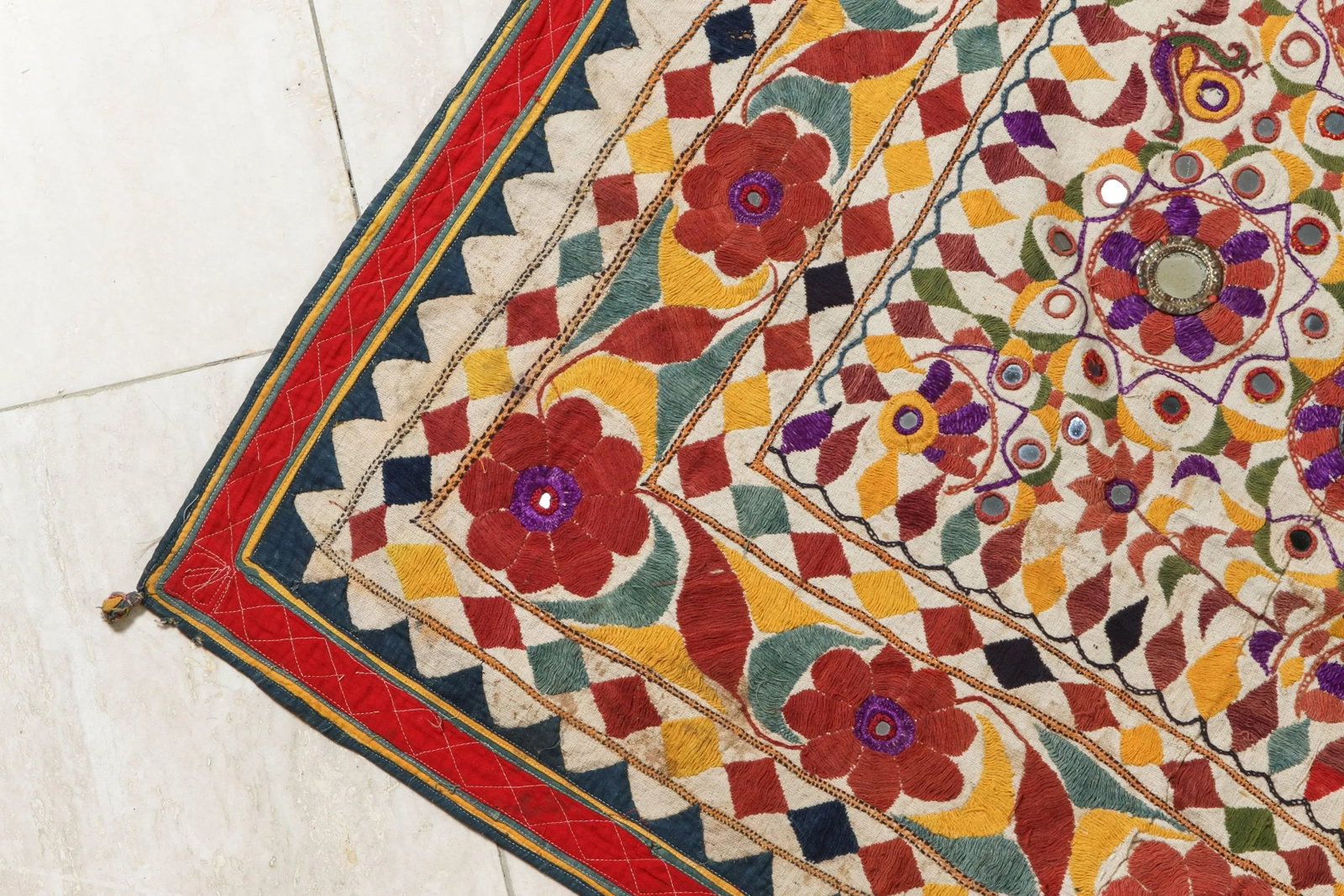 Large Antique Embroidered Panel With Floral Pattern From India - 2