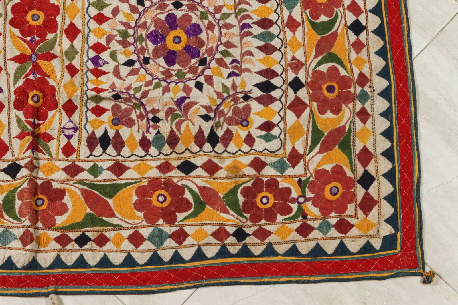 Large Antique Embroidered Panel With Floral Pattern From India - 5