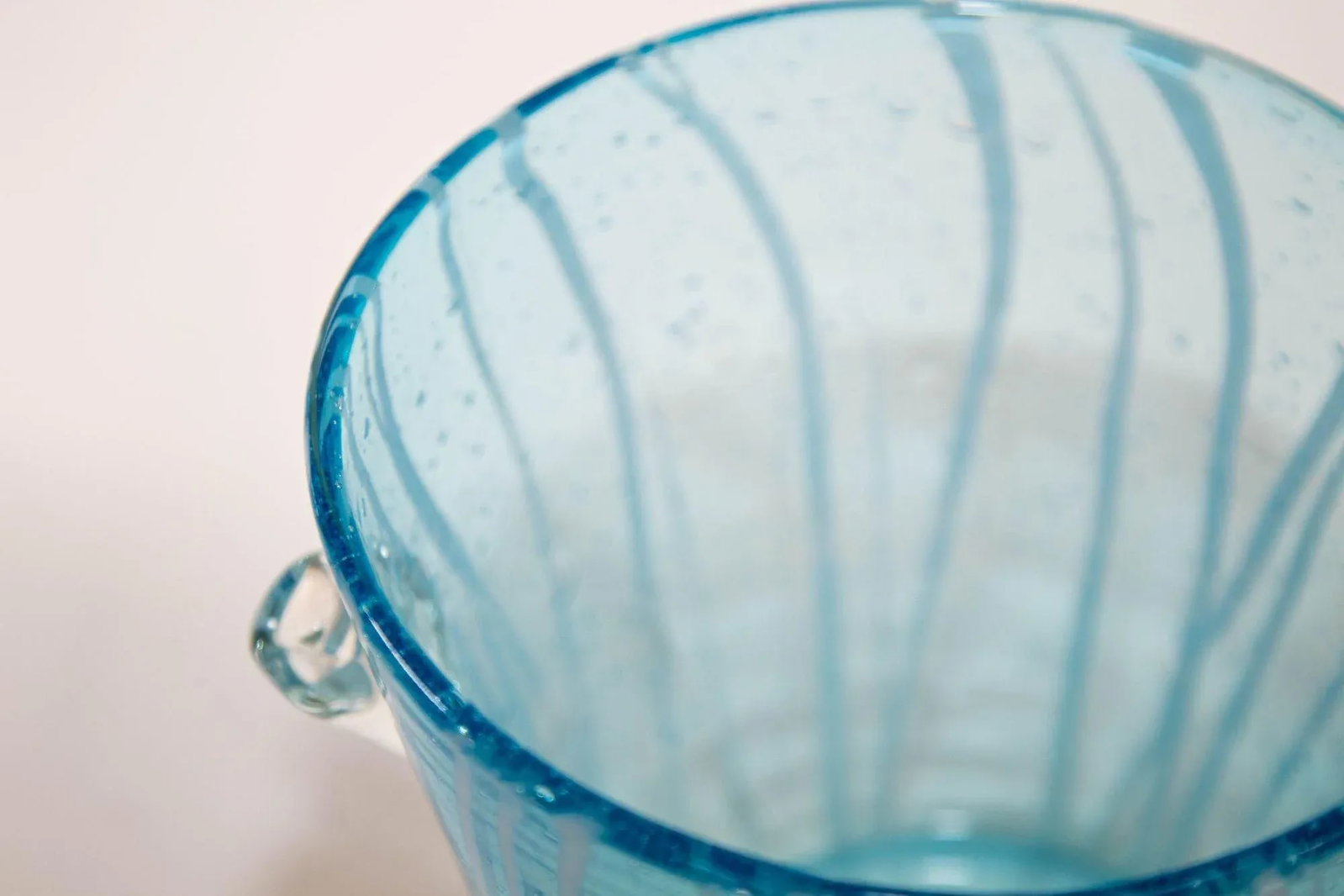 1970s Vintage Italian Murano Venini Venetian Art Glass Ice Bucket Blue and White - 6