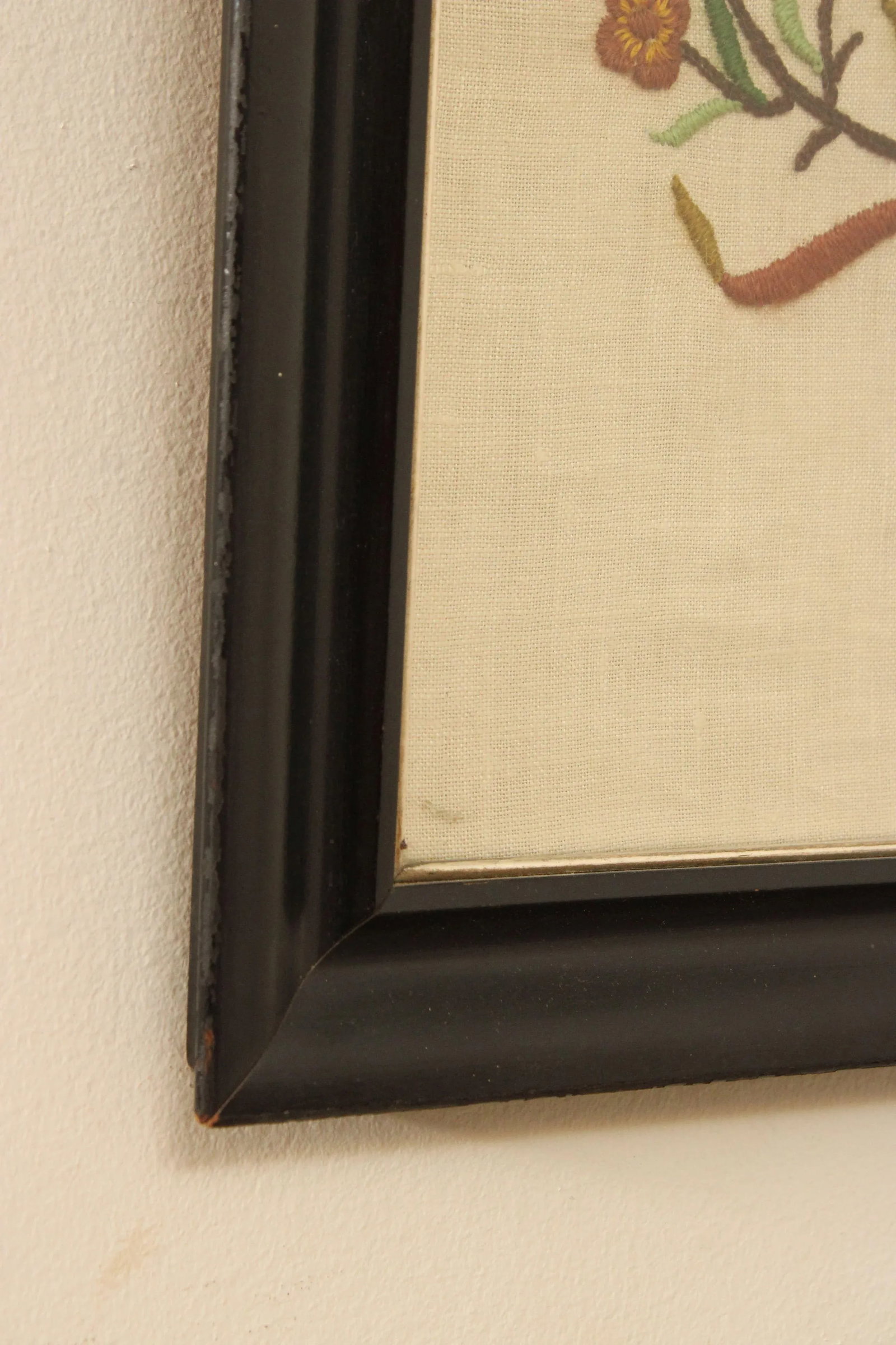 Vintage Crewel Embroidered Linen Textile, Custom Framed - 8