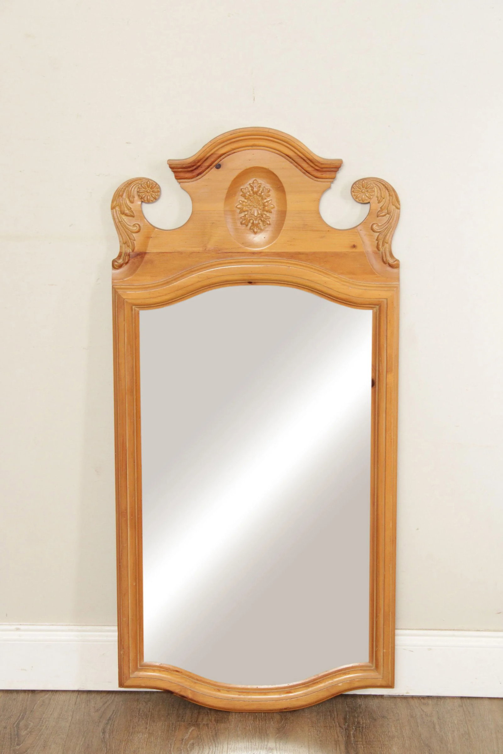 Lexington Chippendale Style Carved Pine Frame Mirror - 2