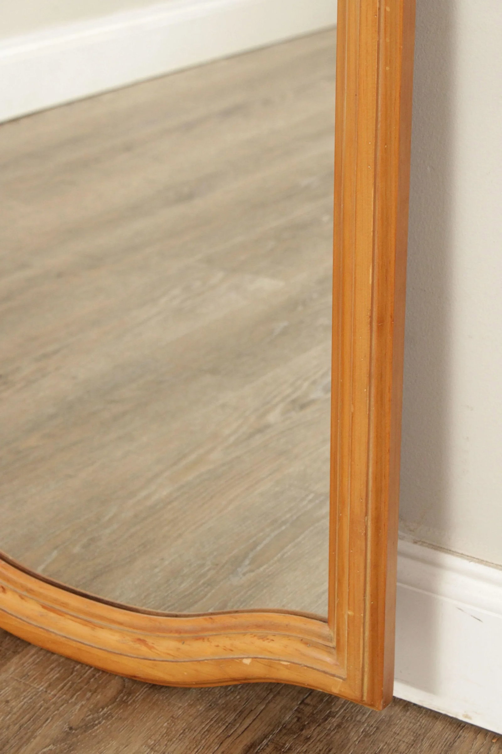 Lexington Chippendale Style Carved Pine Frame Mirror - 8