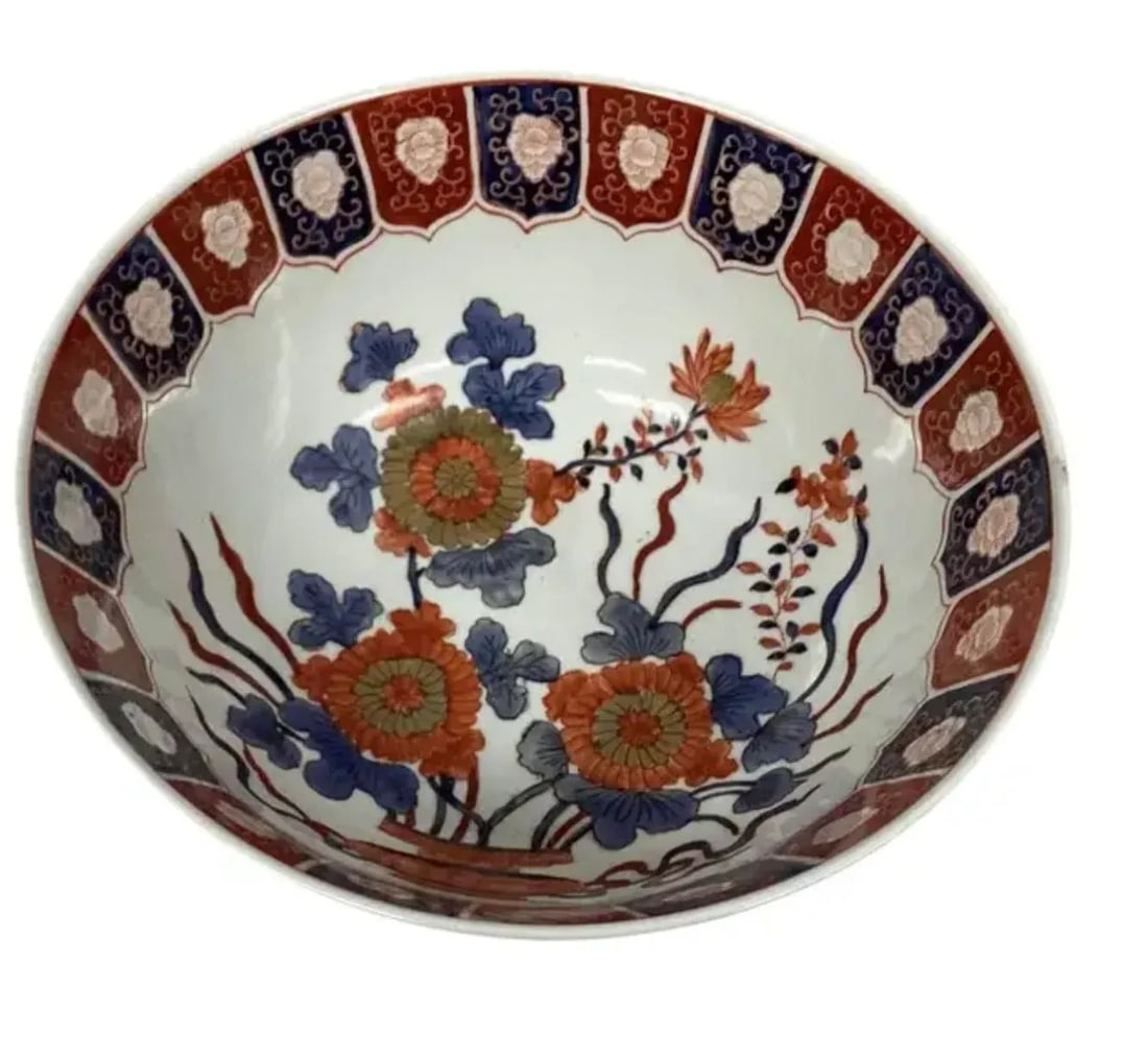 Hong Cong Porcelain Imari Punch Bowl - 4