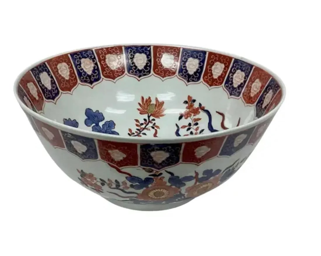 Hong Cong Porcelain Imari Punch Bowl - 5