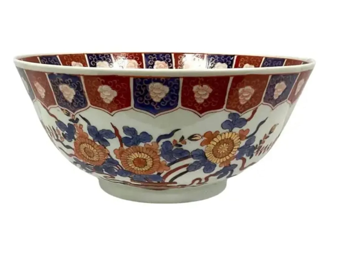 Hong Cong Porcelain Imari Punch Bowl - 8