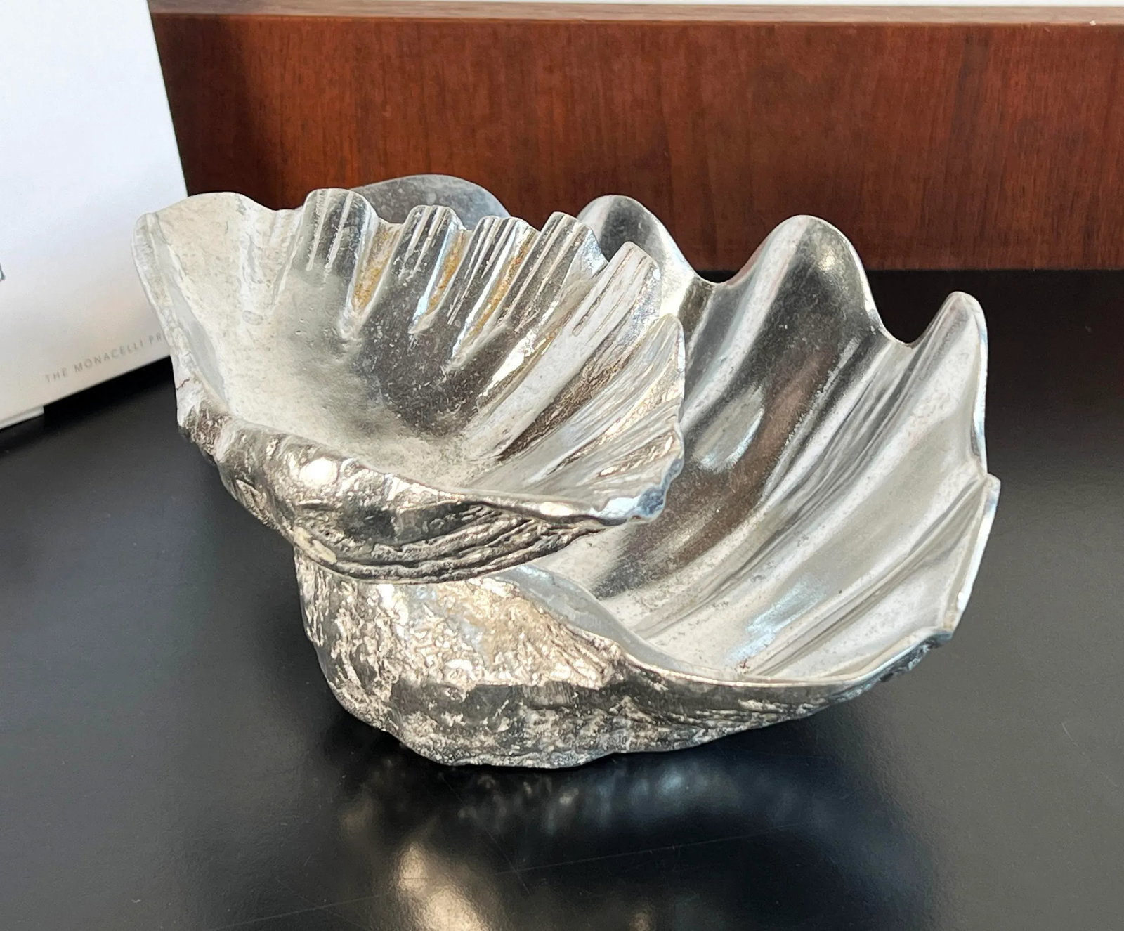 Vintage Arthur Court Aluminum Giant Clam Shell Chip & Dip Serving Bowl c.1980's - 3