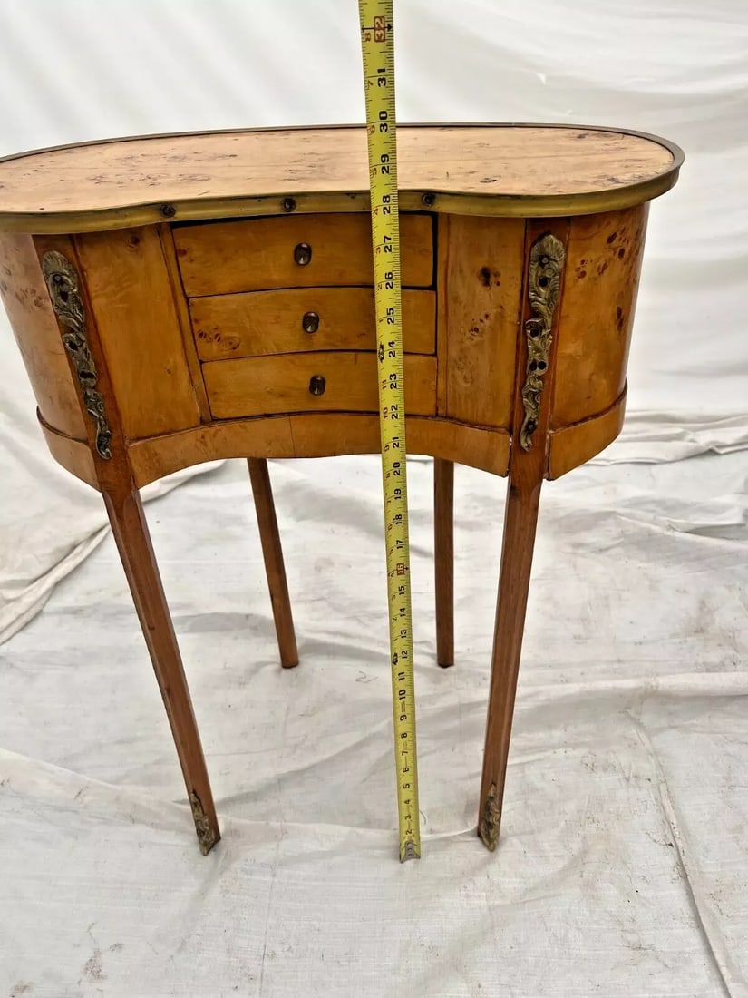 1950s Kidney Nightstand Three Drawers Brass Accents Birdseye Maple French Style - 8