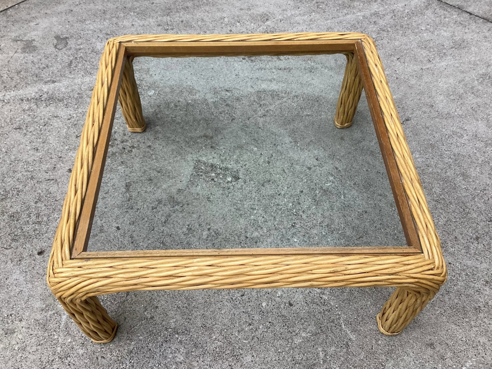 Mid Century Pencil Reed and Rattan Square Cocktail Table With Glass Top - 4