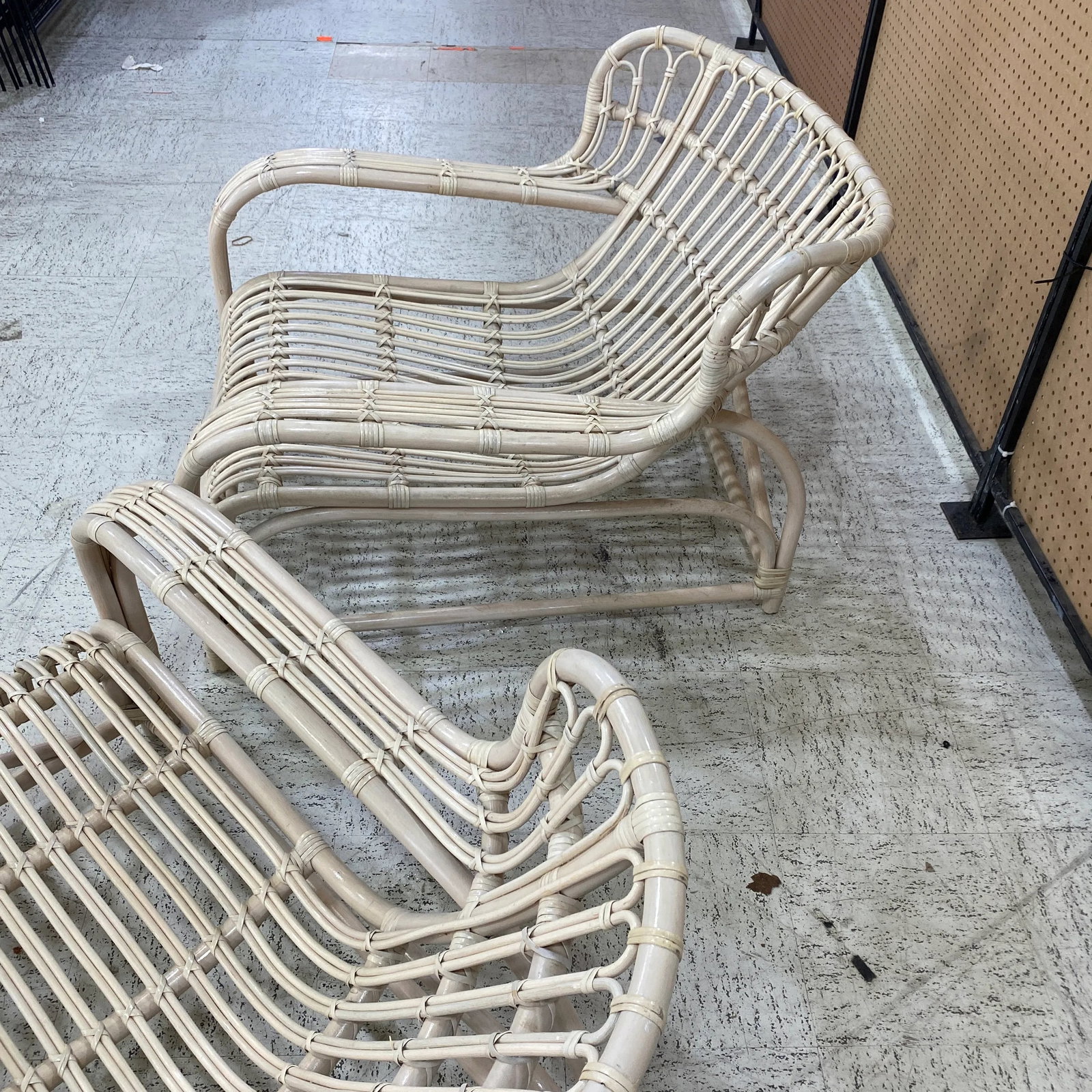 Vintage 1970s White Woven Rattan Curved Arm Chairs- Set of 2 - 7