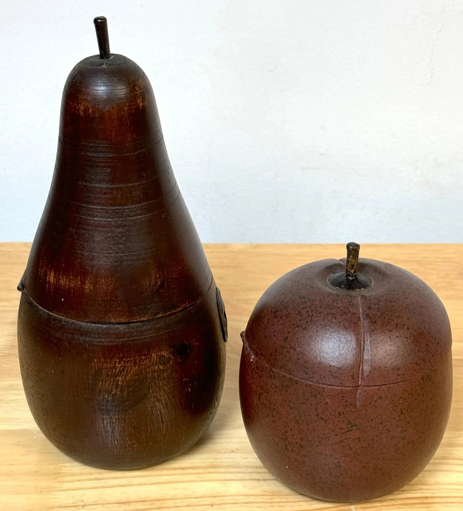 Two 20th C English Style Polychromed Carved Wood Apple & Pear Boxes/Tea Caddies - a Pair - 4