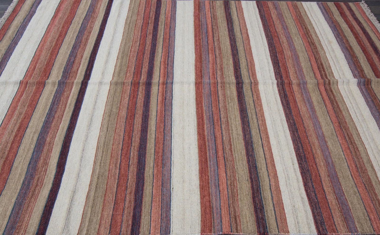21st Century Modern Kilim Rug, 5'8" X 8'1" - 3