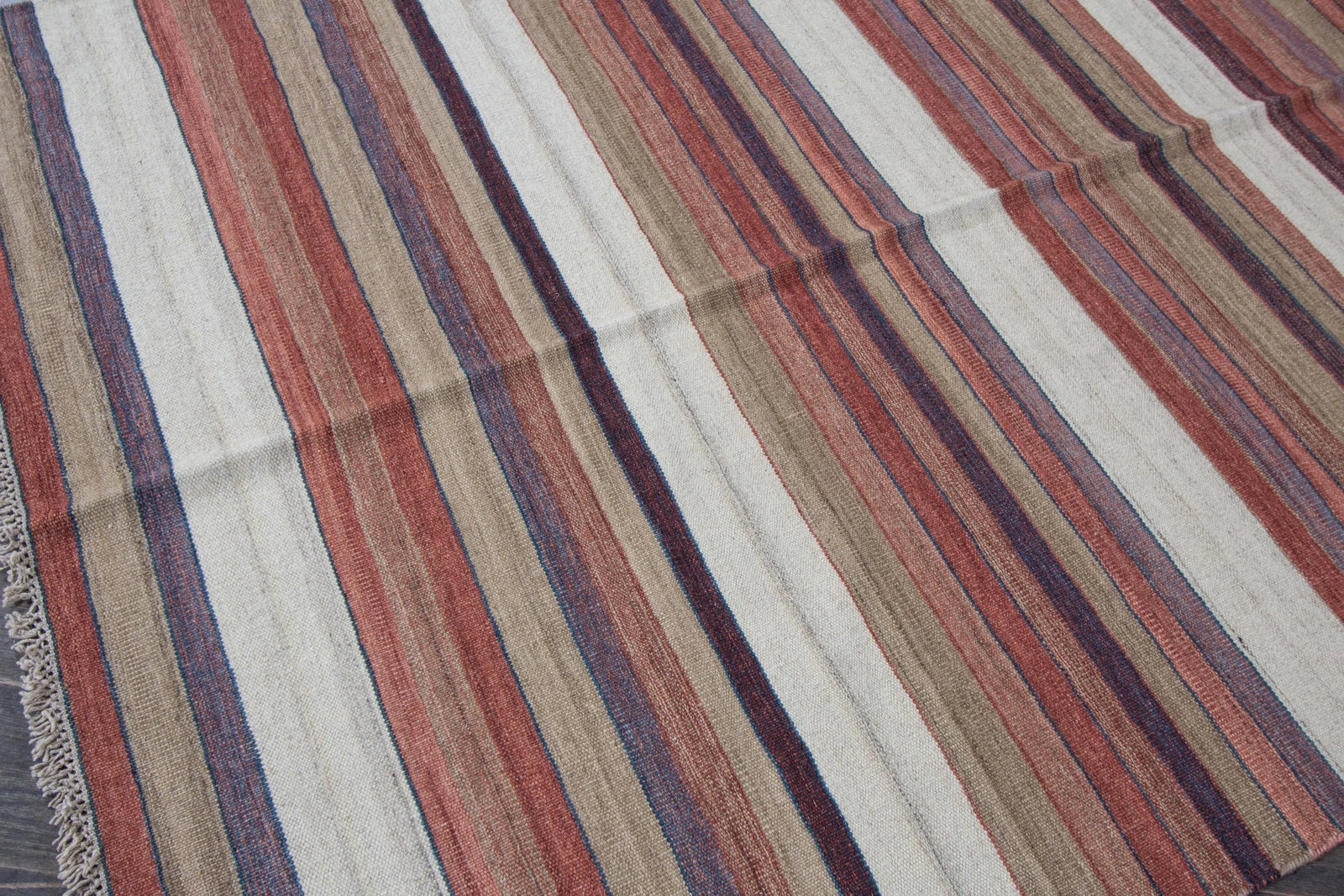 21st Century Modern Kilim Rug, 5'8" X 8'1" - 6