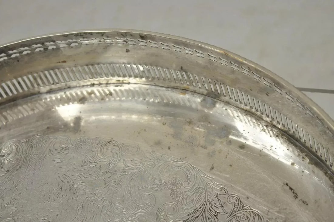 Late 20th Century English Victorian Style Oval Raised Gallery Silver Plated Centerpiece Tray - 6